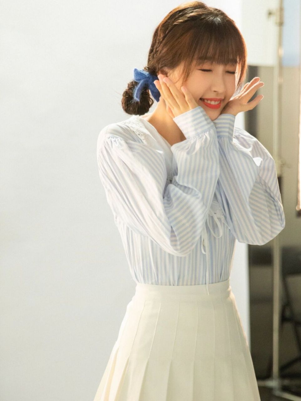 虞书欣综艺穿搭 这是吃可爱长大的吧!