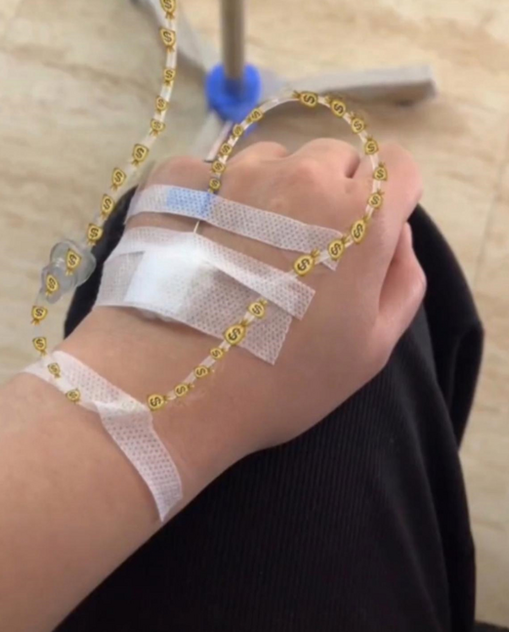 最近手头有点紧,输点钱花花吧.