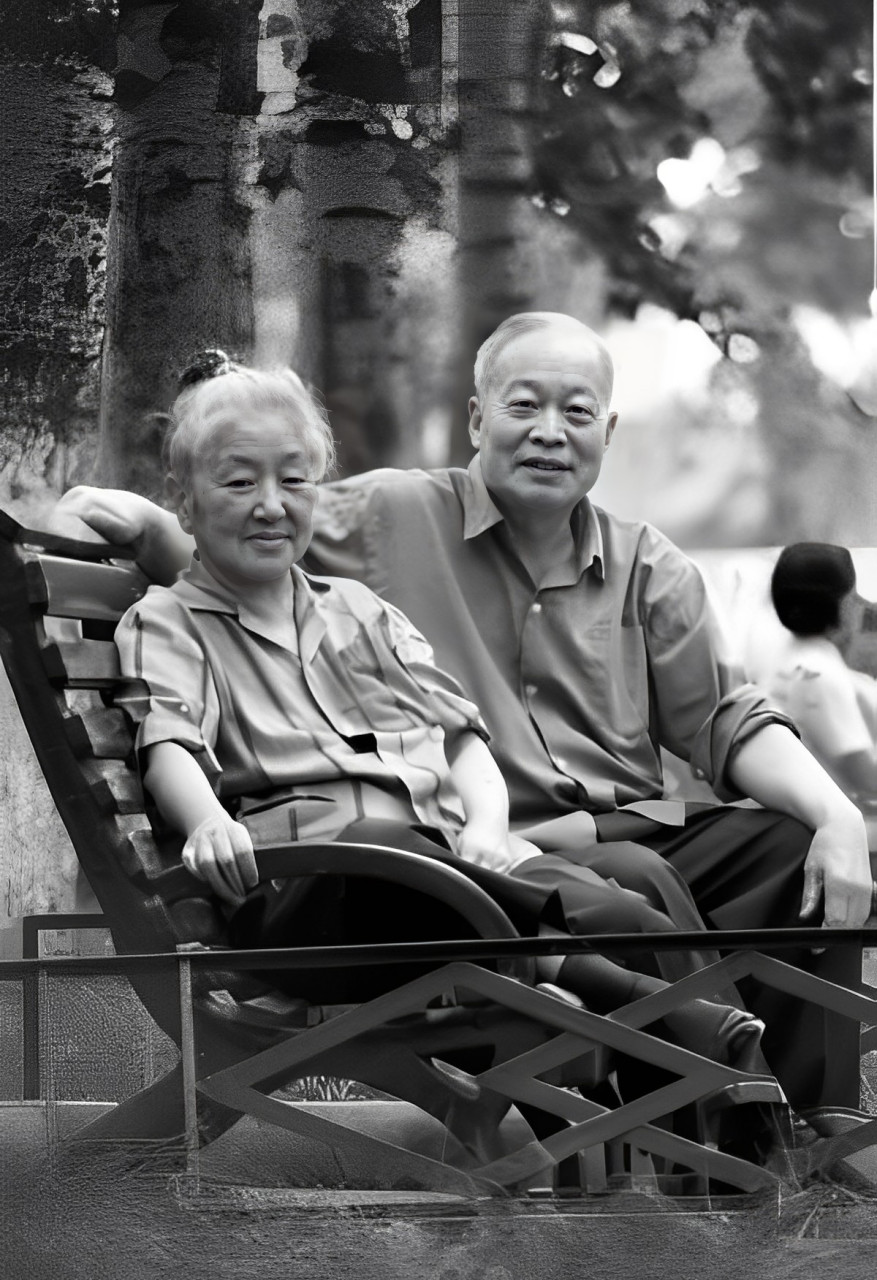 1978年的一天,"两弹元勋"钱三强想吃冬笋,夫人何泽慧去菜市场买.