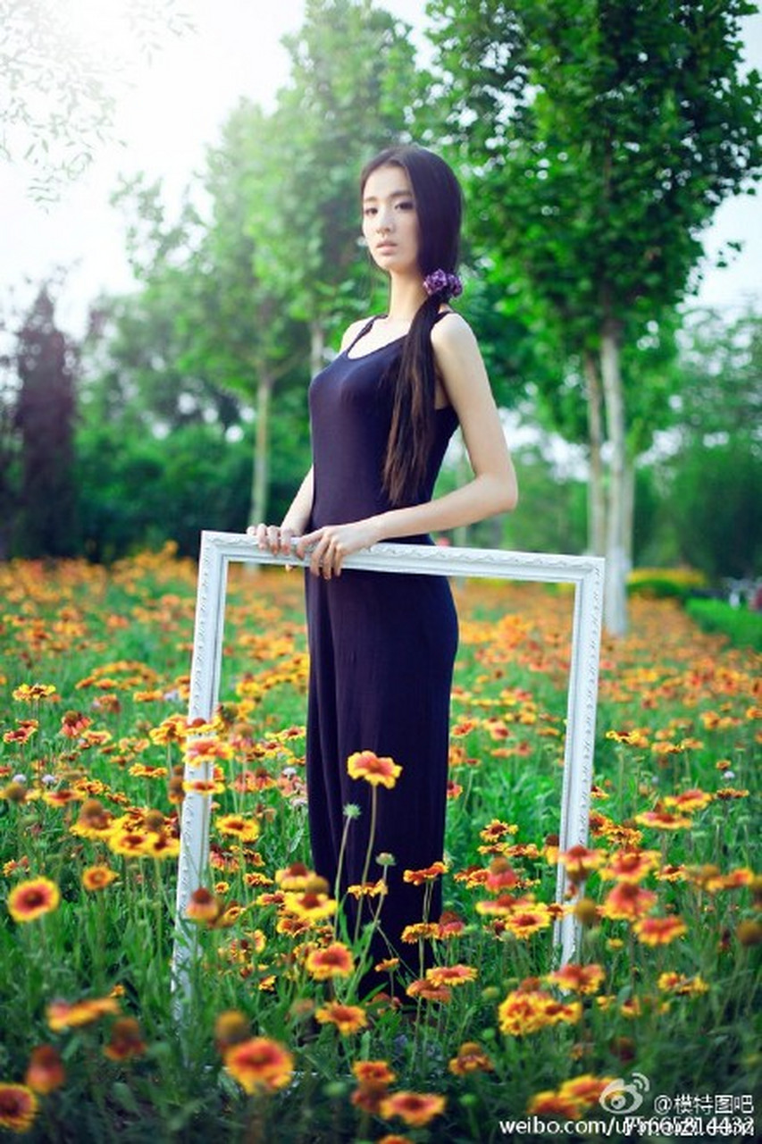 尤果90后美女模特萱宸唯美外拍美照套图