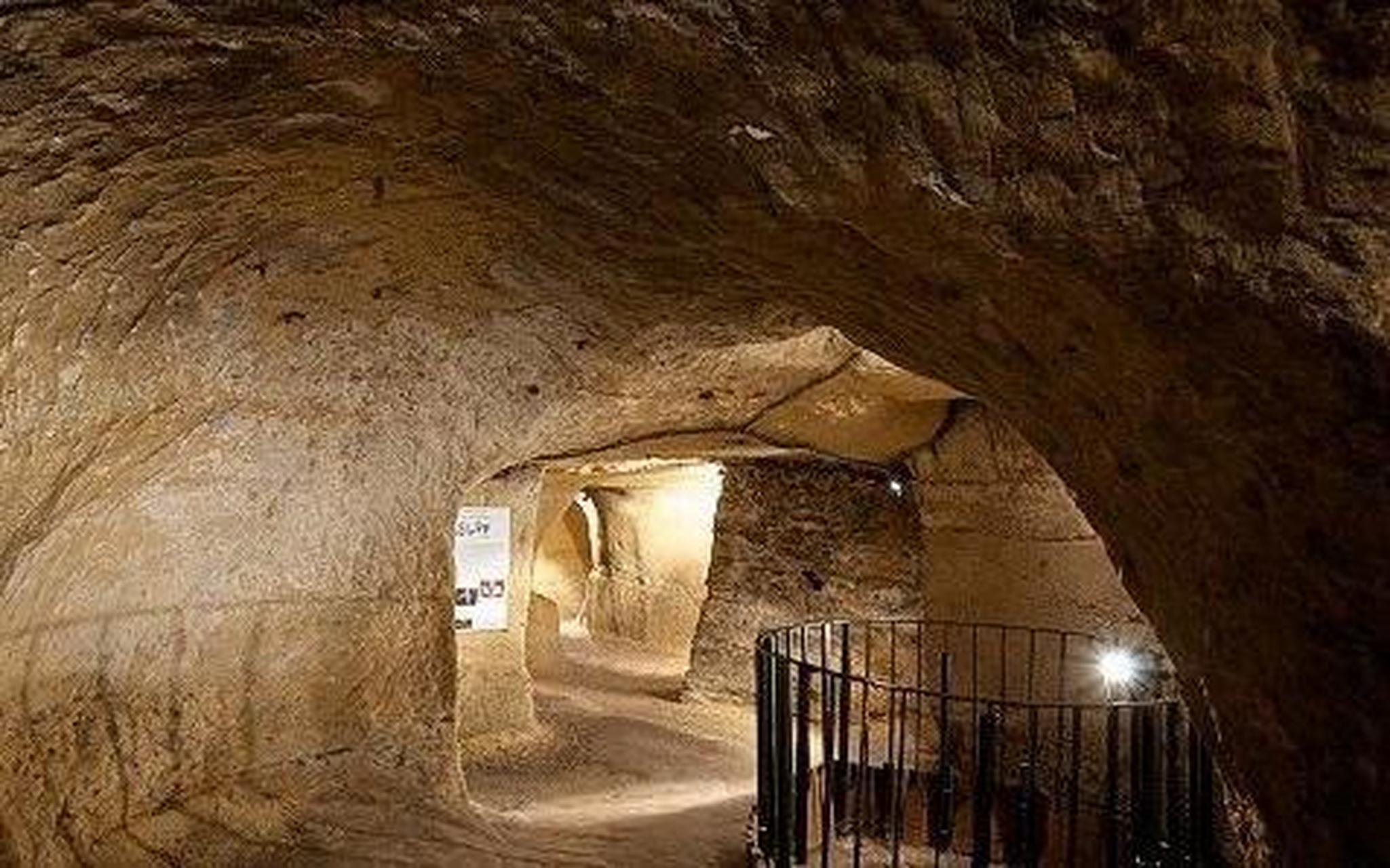 我的宝藏景点# #你知道的酒城泸州# 越南,古芝隧道:越南战争中,古芝