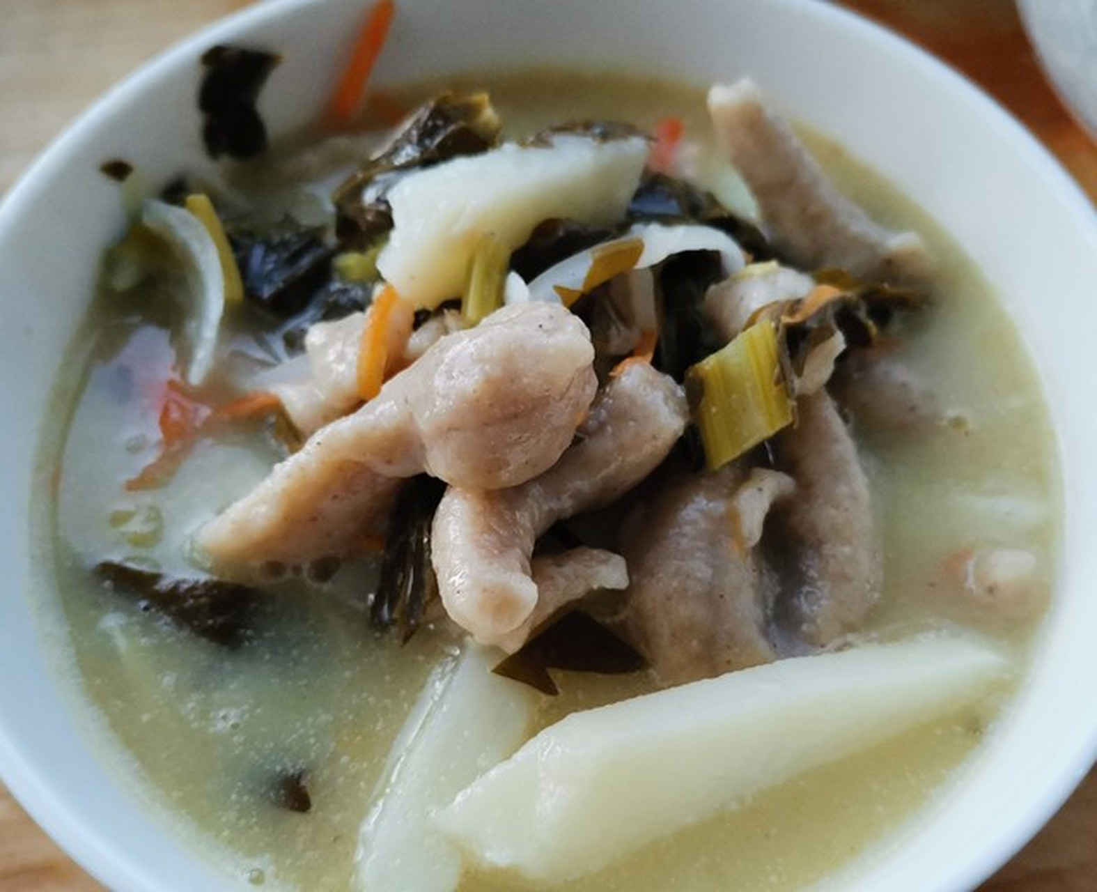 每一个定西人的最爱——陇西烧鸡粉 陇西烧鸡粉 以鸡肉,鸡蛋,淀粉