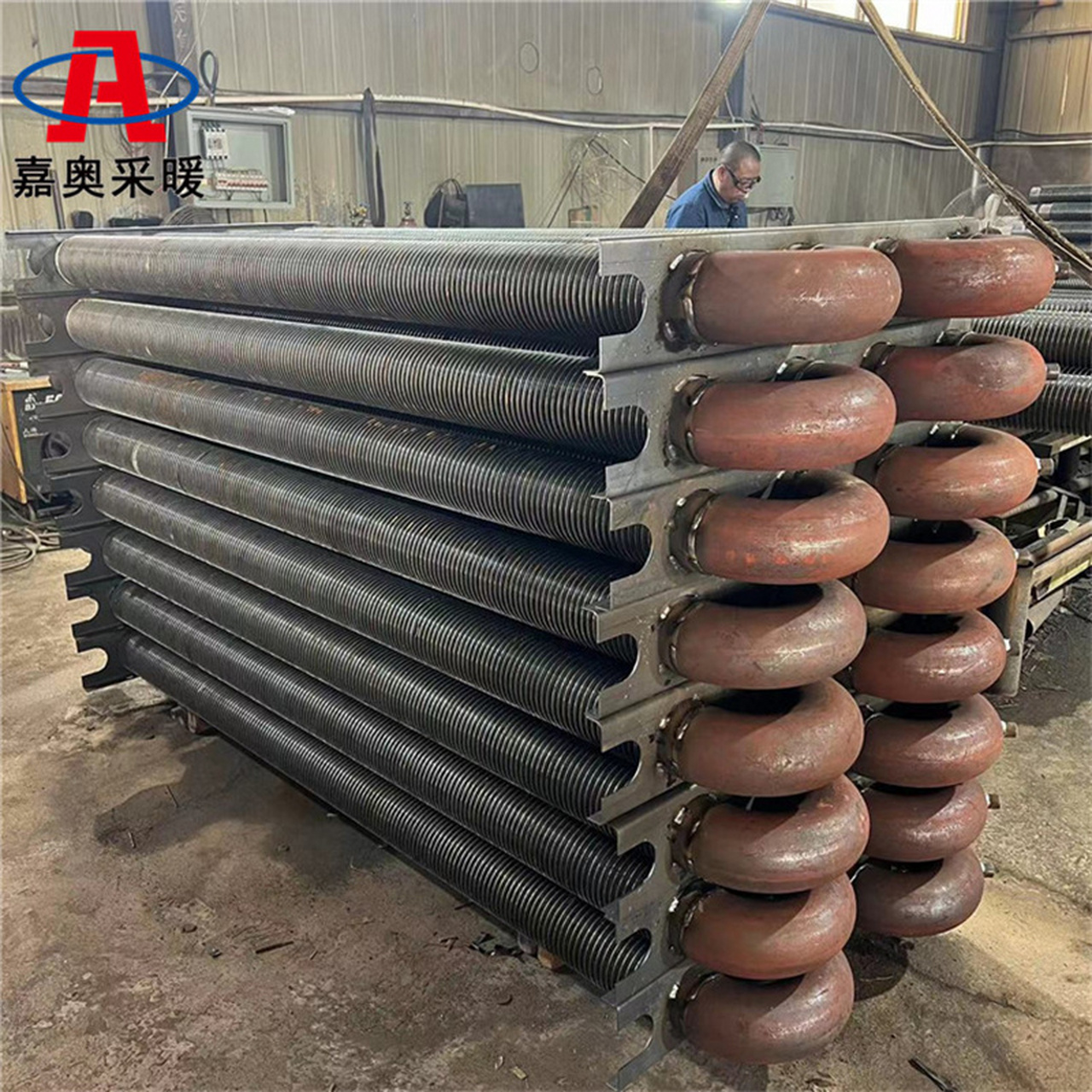 翅片管换热器的原理 锯齿状翅片管散热器,热风炉用翅片管散热器,工厂