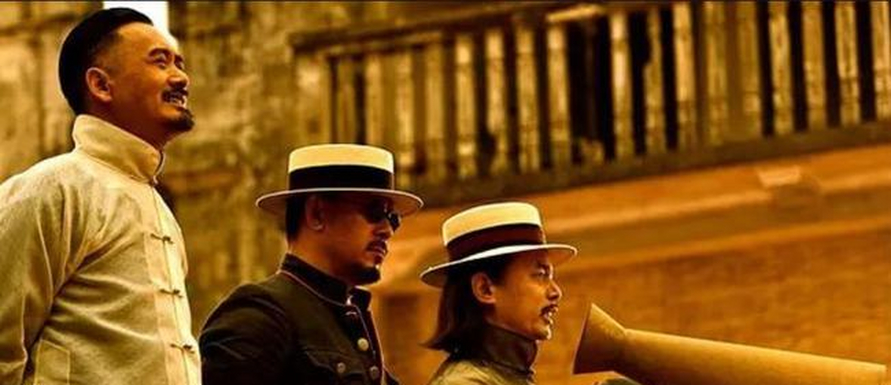 当年筹拍《让子弹飞》时,姜文给胡军打了一个电话:"我这儿有个特别牛