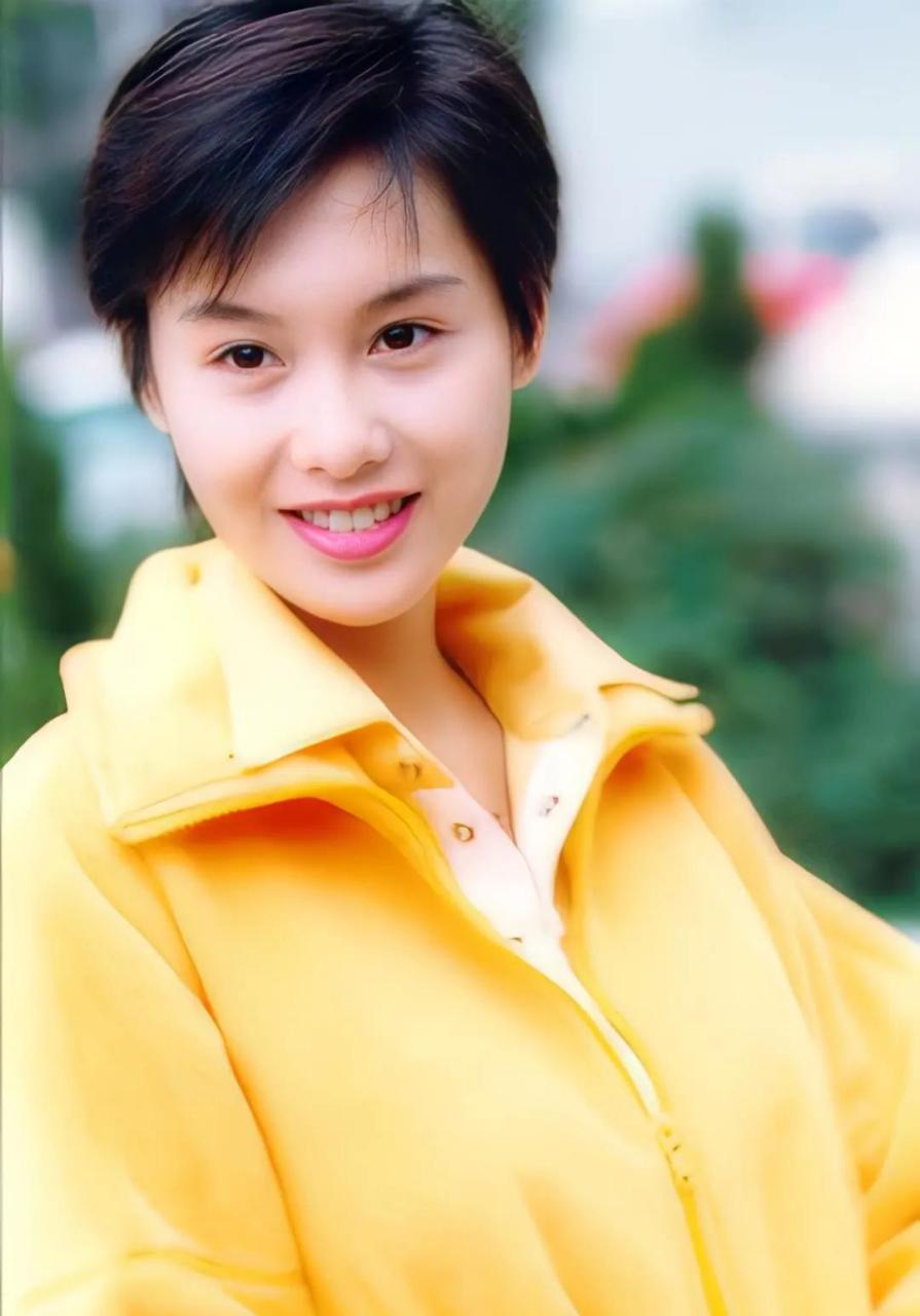 朱茵怀旧照片20