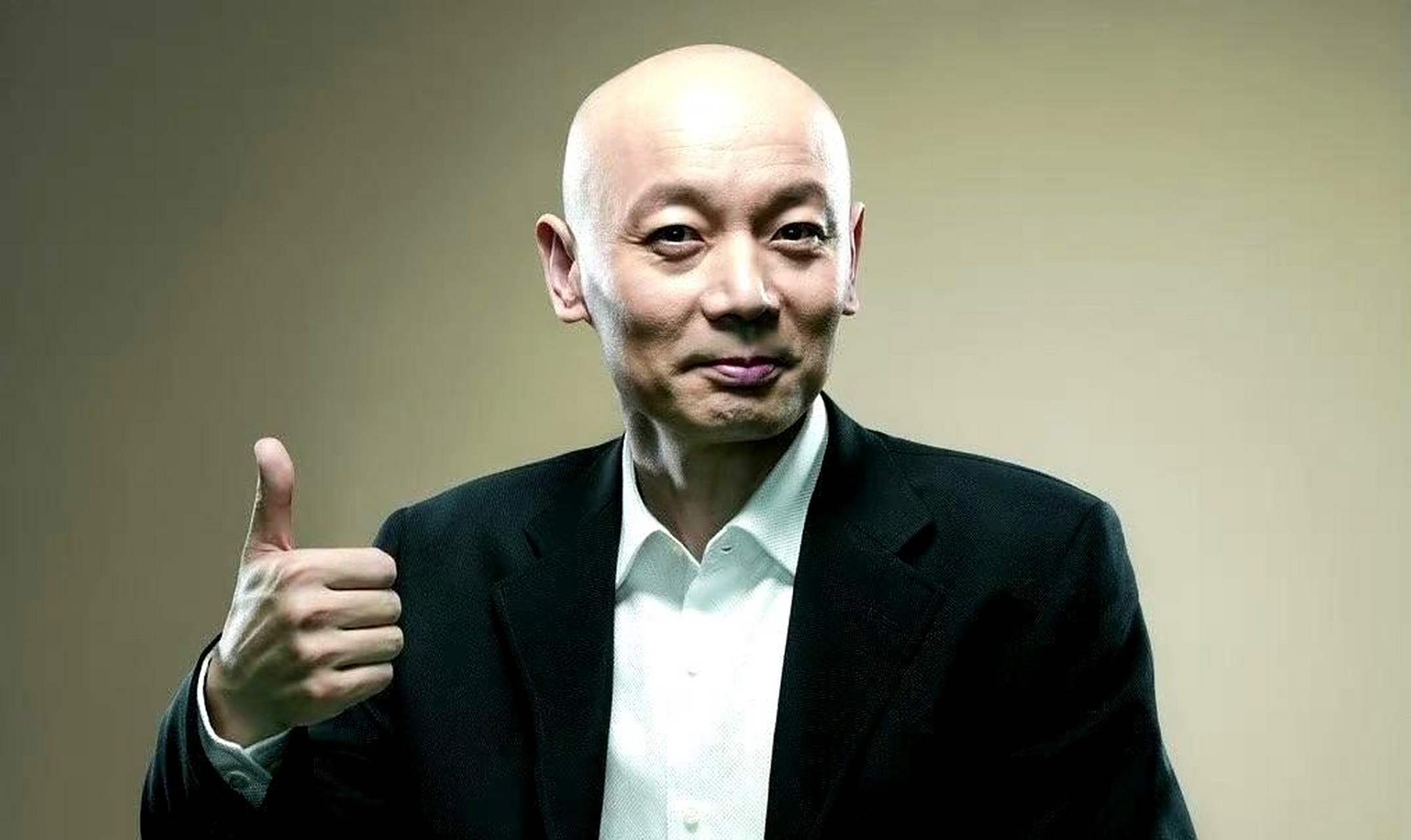 看来,葛优大爷在线表演"躺赢"成为了他的一