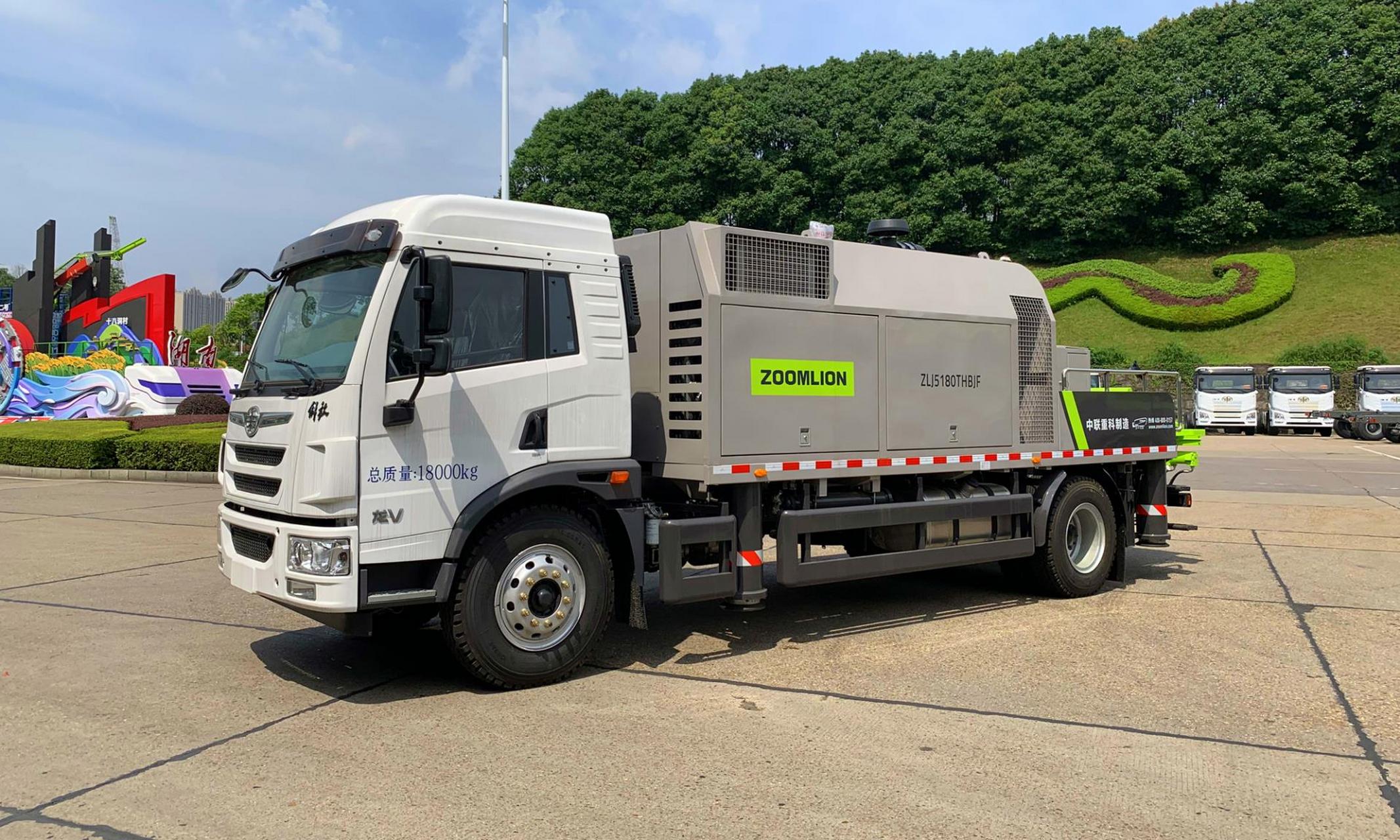 中联重科压缩式垃圾车的承