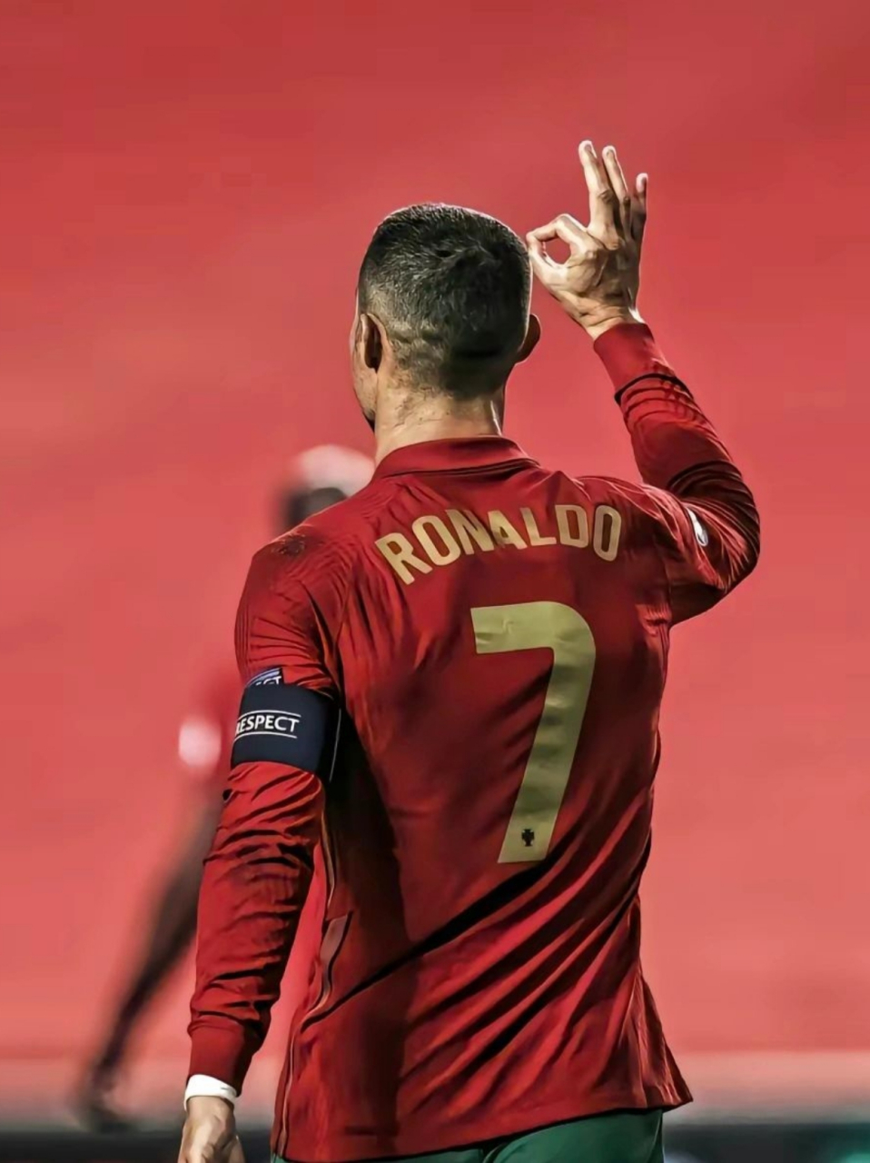 永远不会忘记7号在球场上的背影