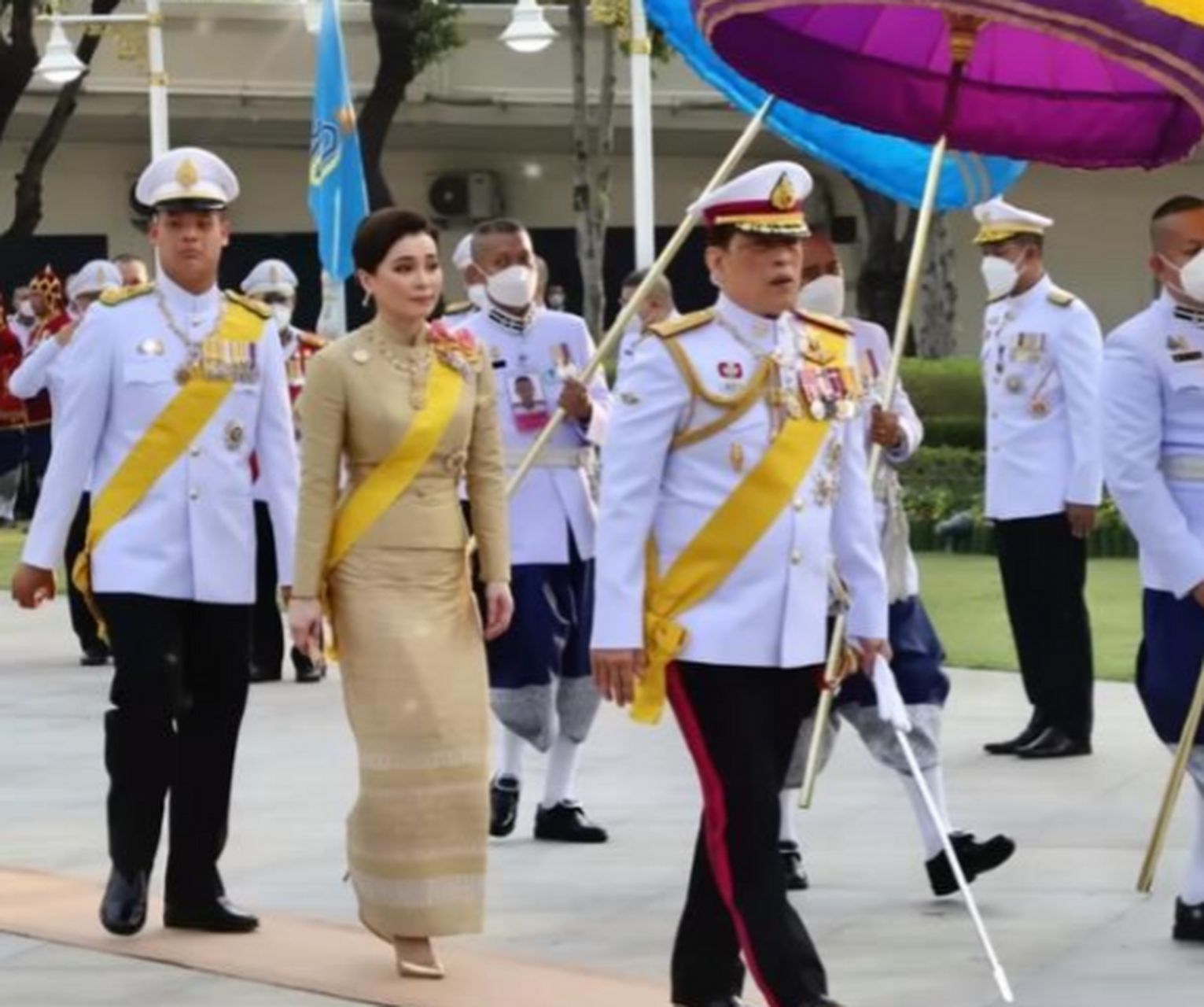 育坤家族认清现实了!选择支持西拉米母子,双方结盟对抗苏提达!