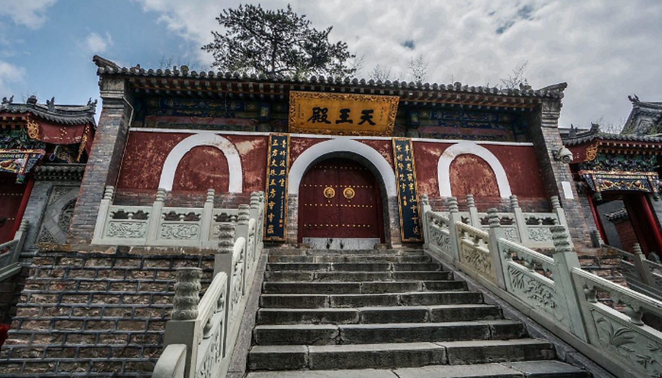 黛螺顶(寺)也是人们通常所说的"小朝台".