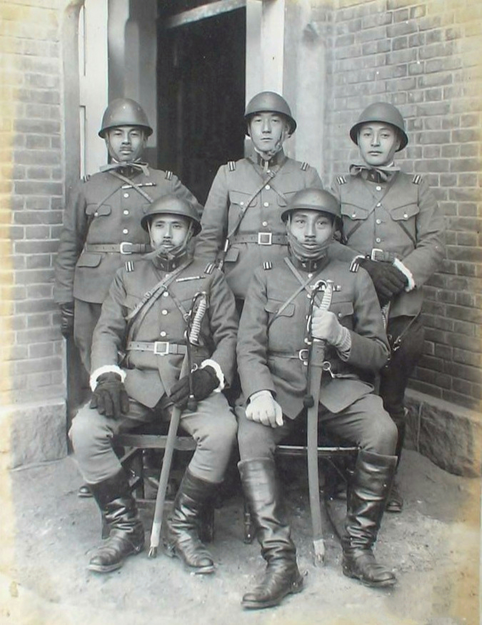 日本关东军成立于1919年,在旧日本陆军中,关东军战斗力最强,装备最好