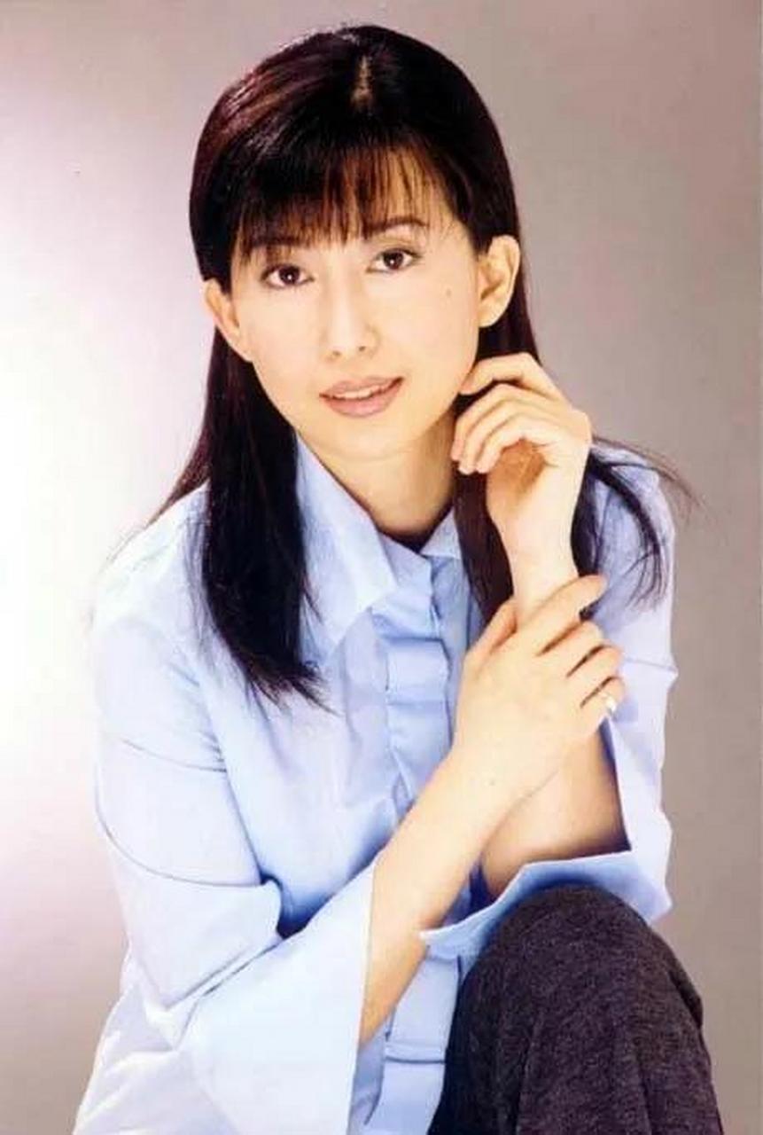 大美女孟庭苇孟庭苇中国台湾女歌手,主持人,人美歌甜,《风中有朵雨做
