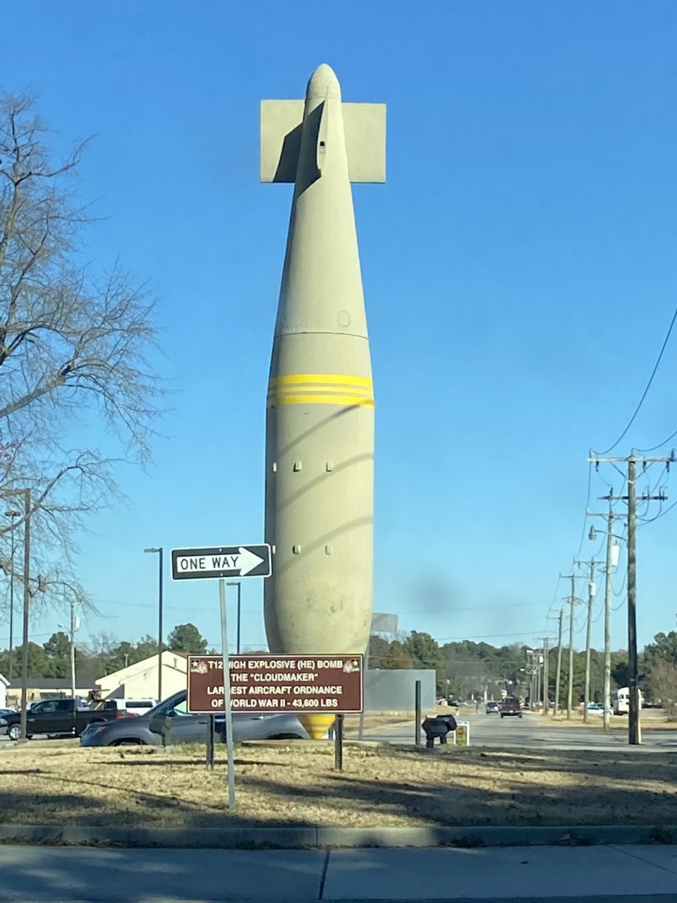 大满贯炸弹(grand slam) 大满贯炸弹(grand slam)为被英国皇家空军于