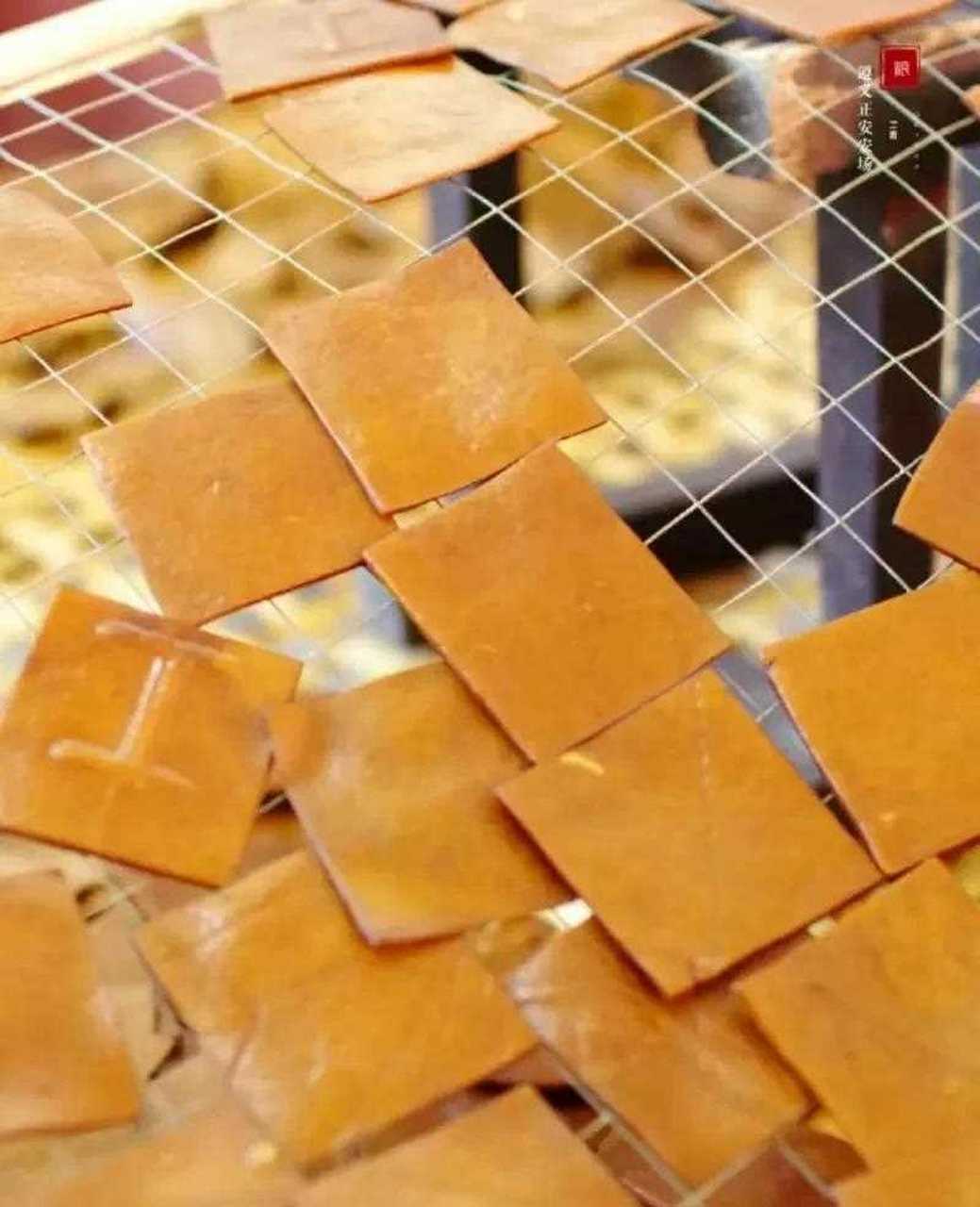 正安冯家德庆豆腐干,做了60多年的豆腐干,在我看来是两代人的舌尖记忆