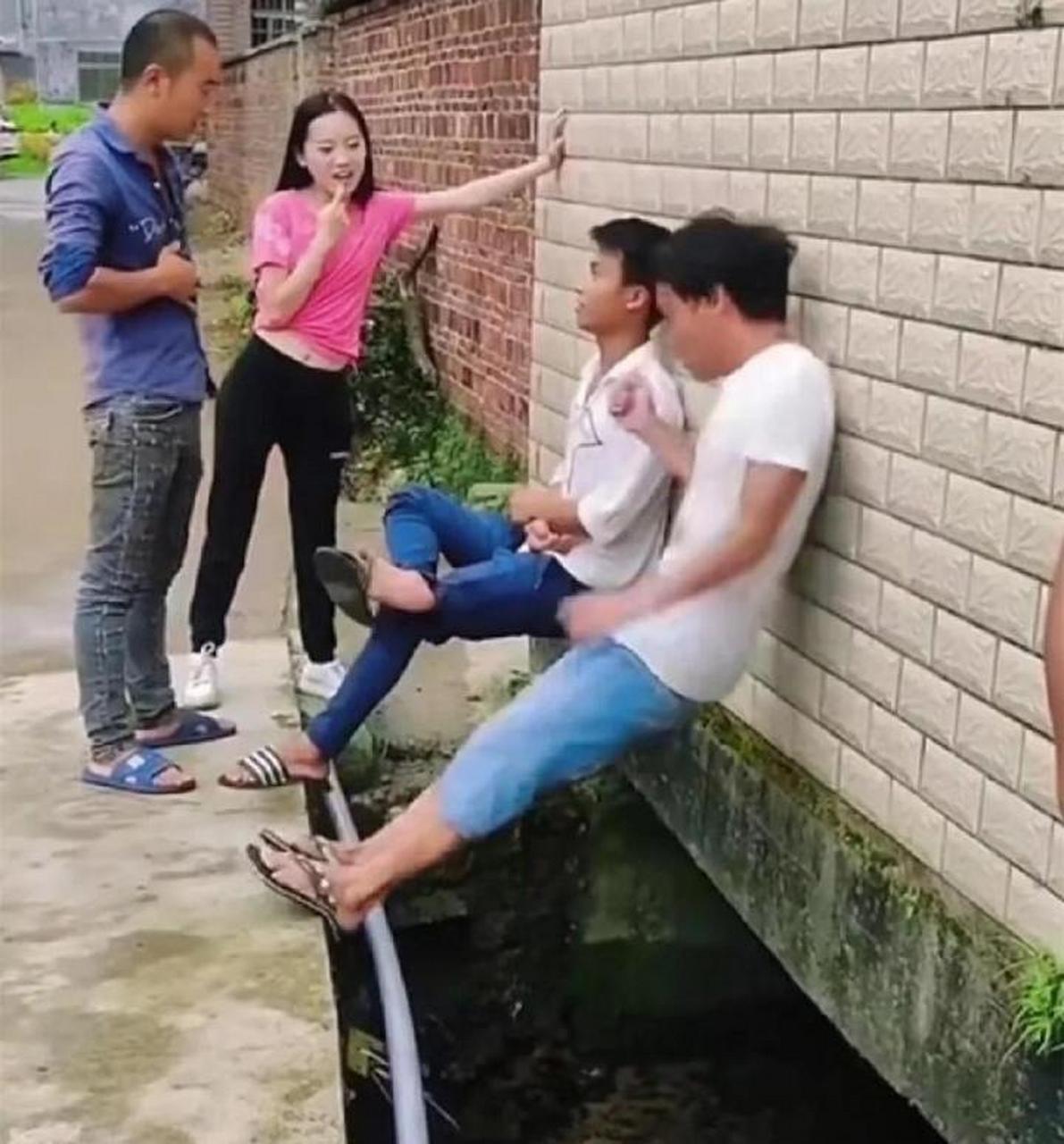 论腿长的重要性[笑哭] #趣图搞笑