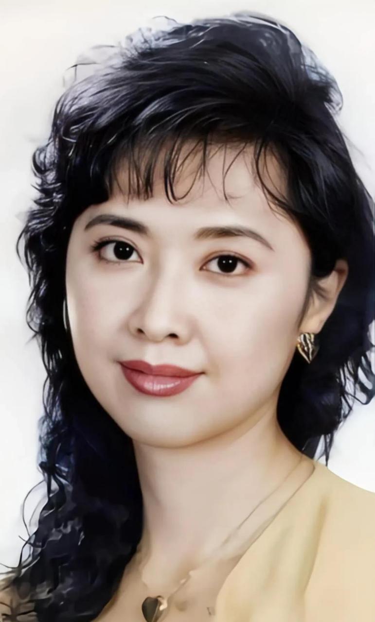 1952年12月20日出生于北京.