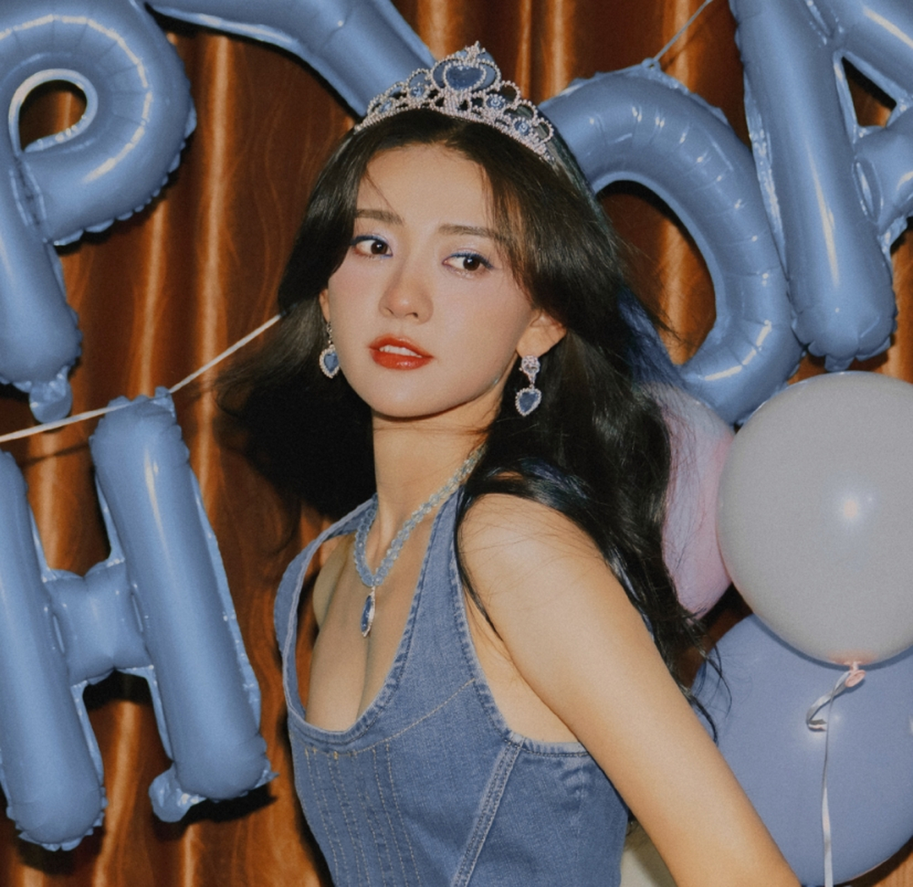 甜美可爱的小公主#梁洁# 五官俊秀,身材窈窕,千娇百媚,温柔可人.