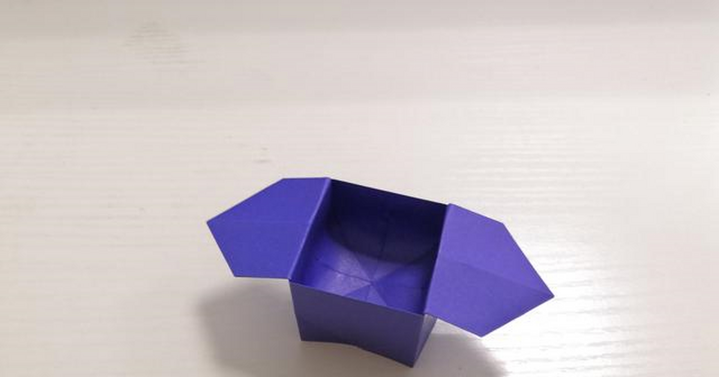 2分钟用一张纸折漂亮的收纳盒,收纳小物件十分方便哦[哨子]