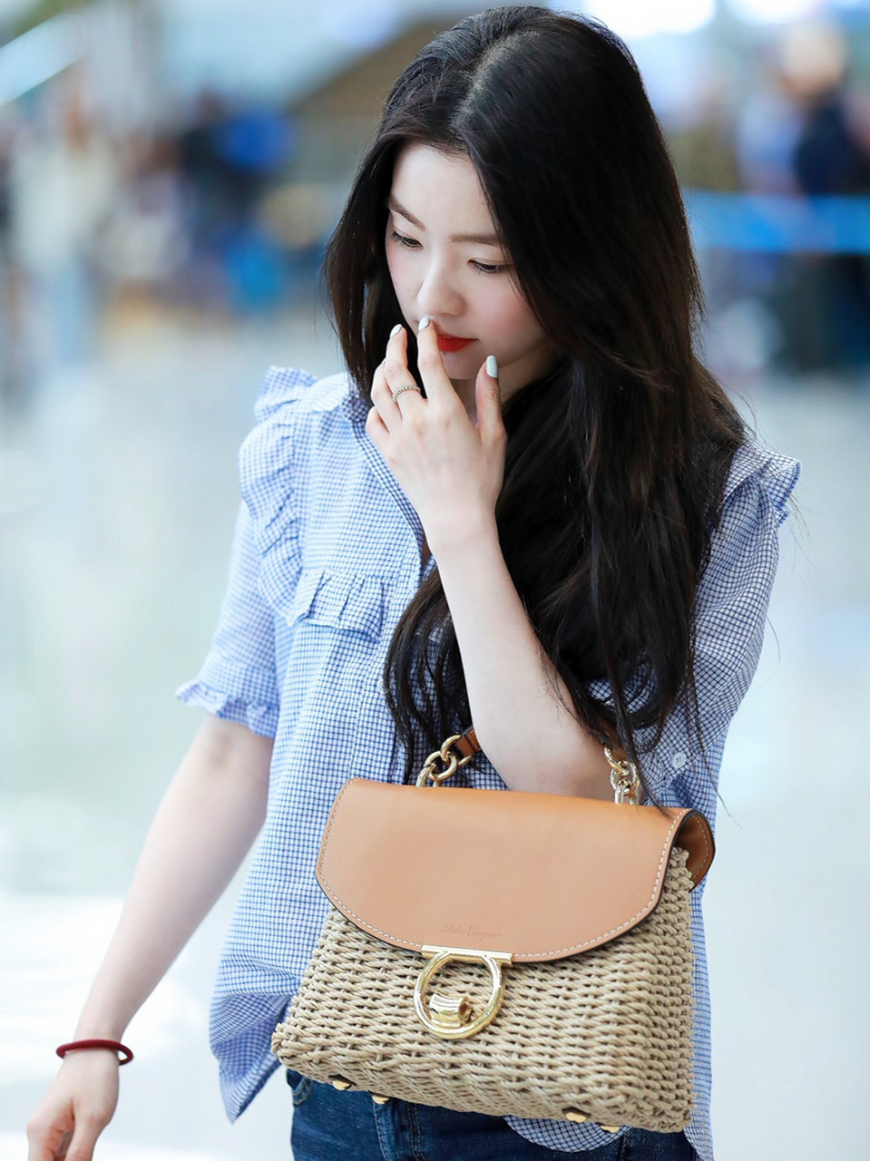 明星穿搭 四代女团颜值扛把子irene裴珠泫私服穿搭 裴珠泫可真的是太