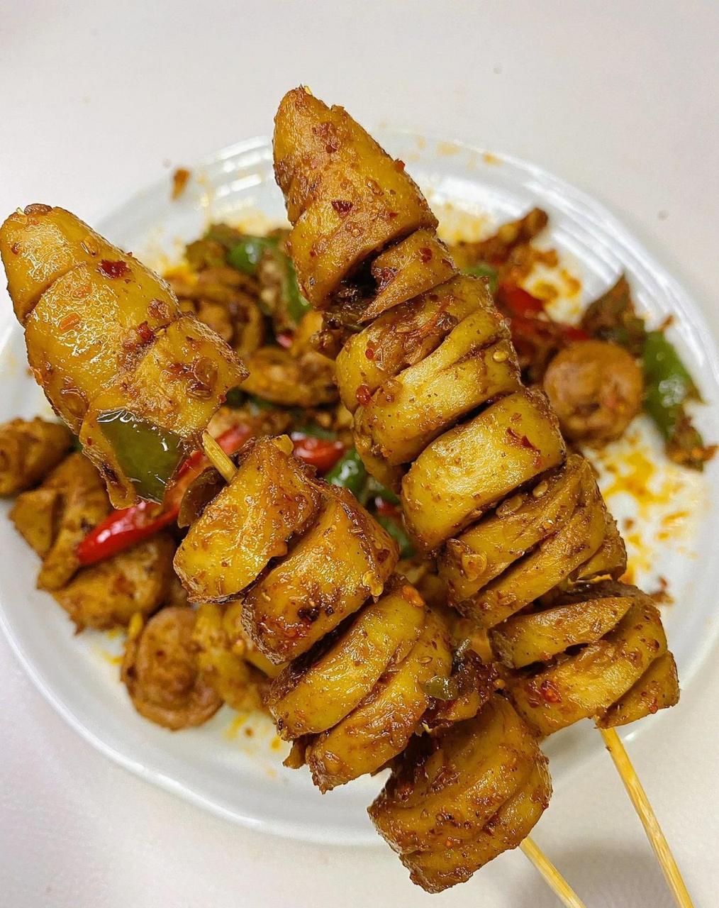 兔年"正月里"美食分享:香辣炒面筋在家也能做出路边摊的味道食材