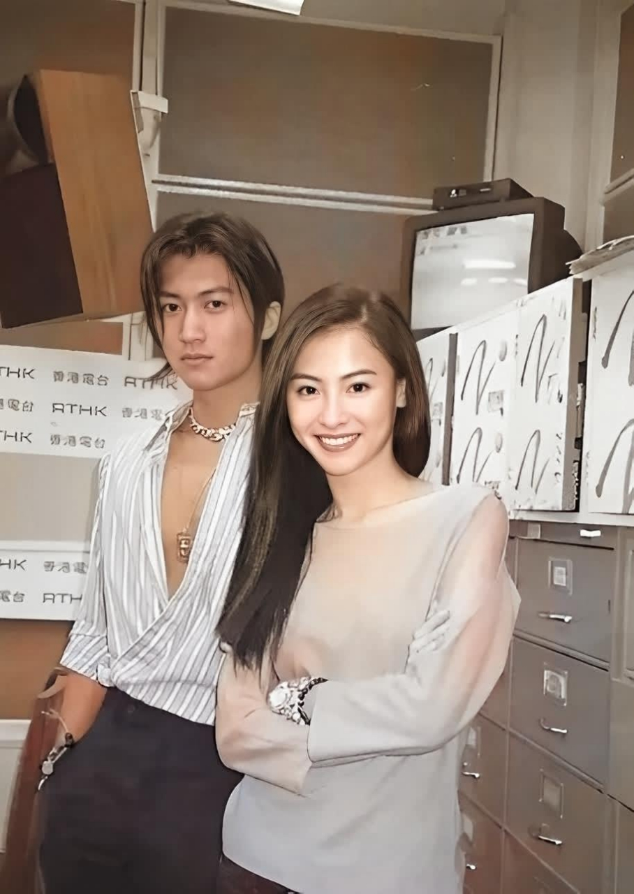 谢霆锋和张柏芝都是娱乐界最好看的人.