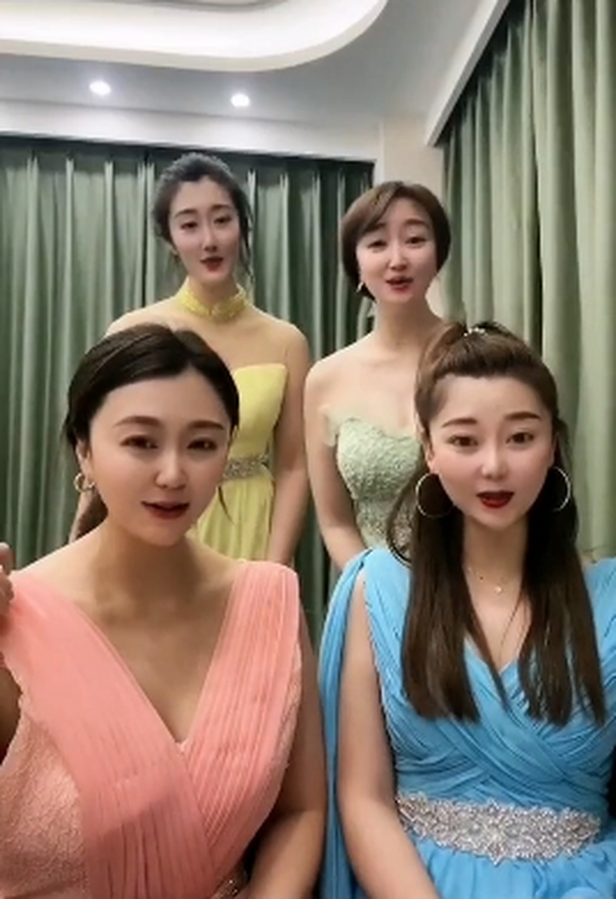 2023年元宵佳节辽宁歌舞团演员祝家人们身体健康,永远幸福,万事如意