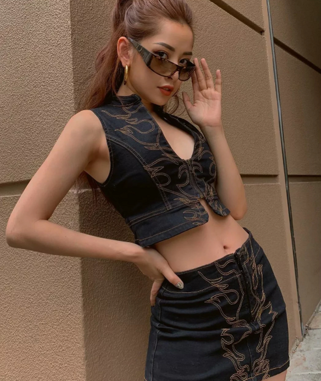 华为代言人,越南第一美女芝芙演绎街拍时尚!