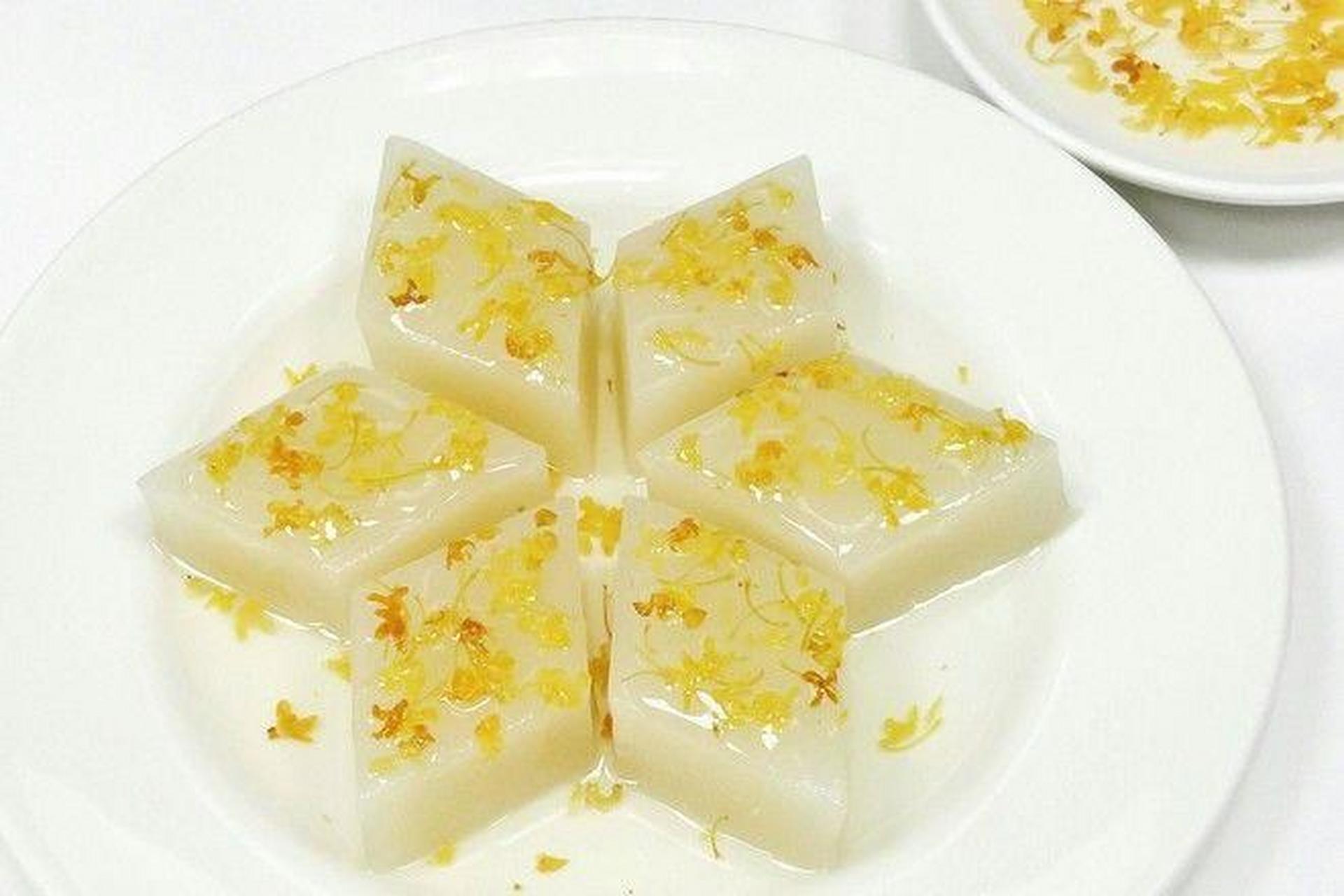 咸宁桂花糕:软糯可口,入口即化,让人回味无穷