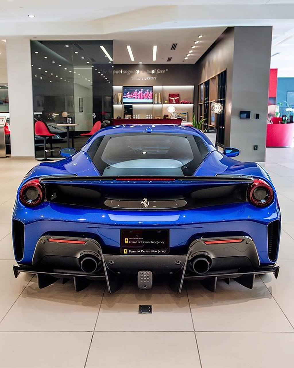 2019 ferrari 488 pistablu elettrico 3891公里 法拉利488  car时尚