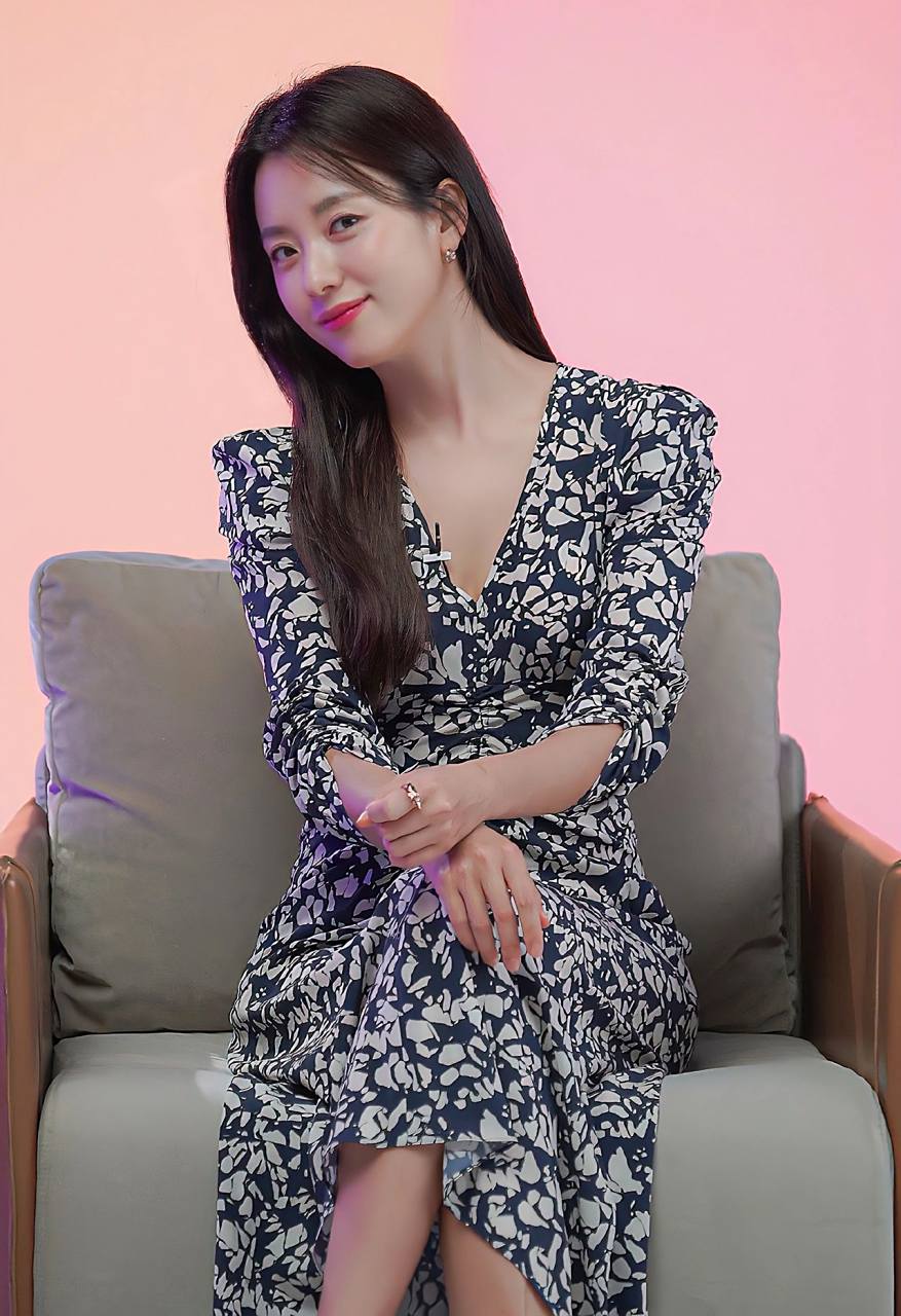 韩孝周韩系穿搭