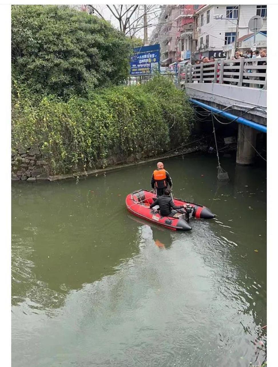 昨日,浙江台州有男女跳河殉情了!