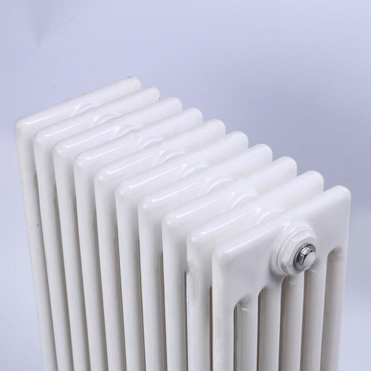 钢五柱型散热器 钢五柱暖气片:引进欧洲先进的静电喷塑流水线,采用高