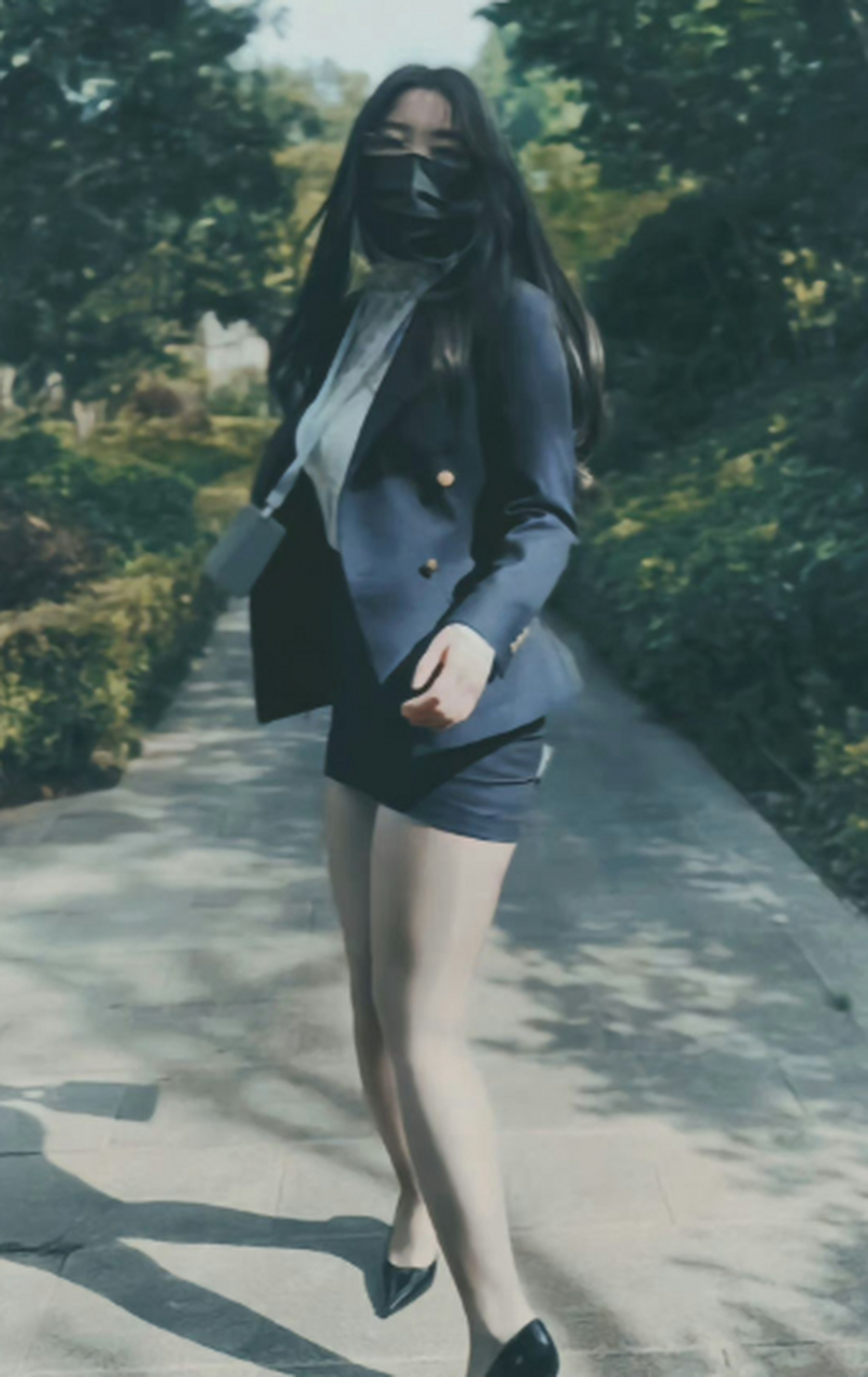 广东美女自拍!高一到大四,这7年她都经历了什么?