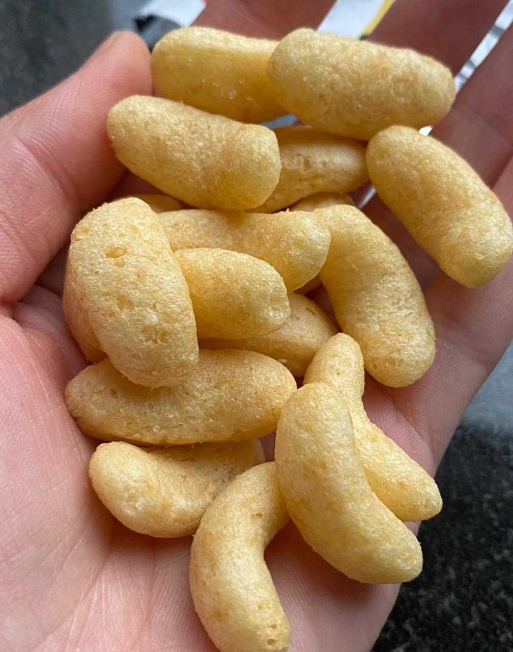 追剧小零食~ 烧烤牛排味yyds[囧] 特别爱吃盼盼的烧烤牛排味块! !