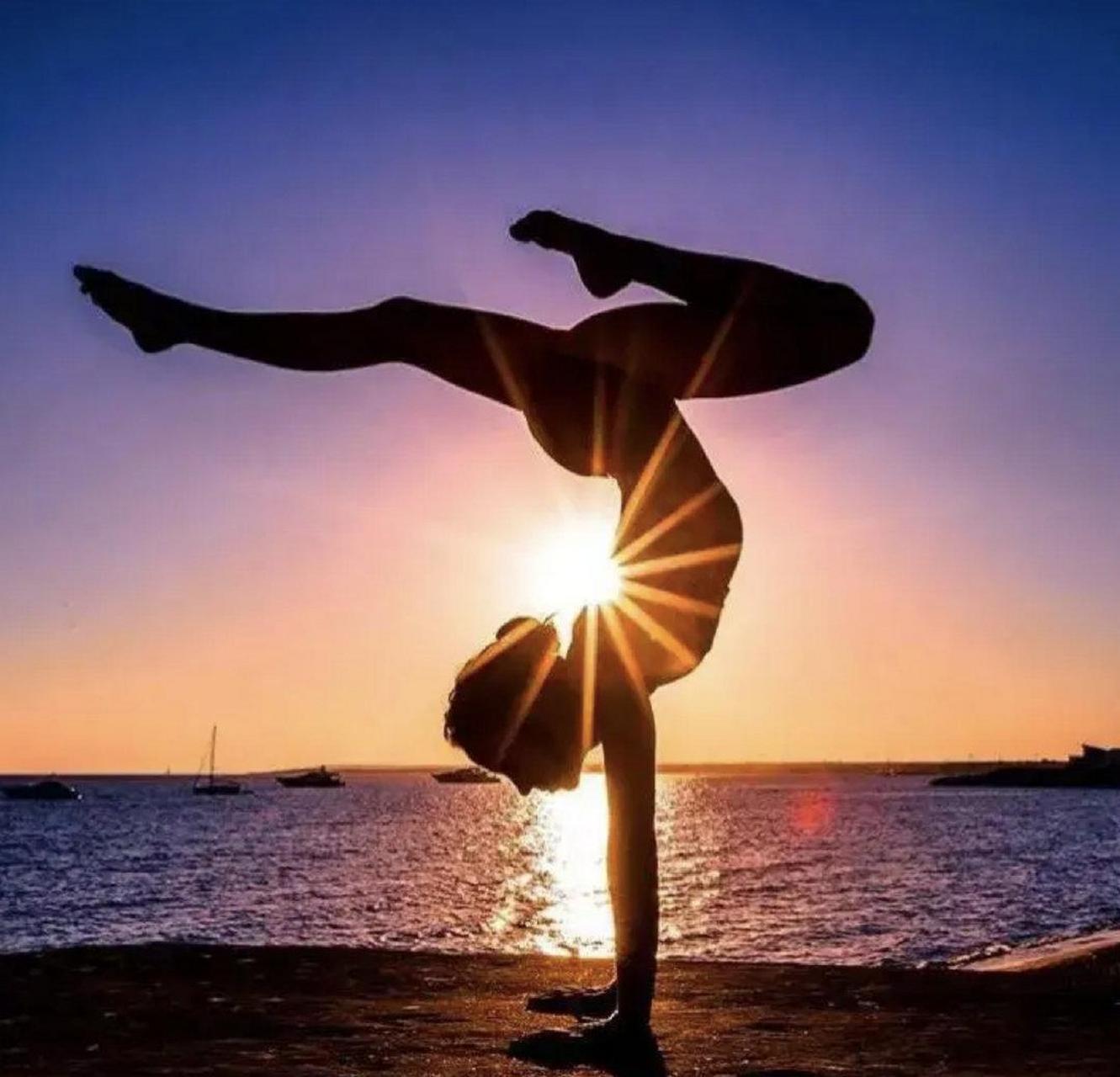 同样是运动,为什么印度瑜伽能火遍全球,而中国太极不行?