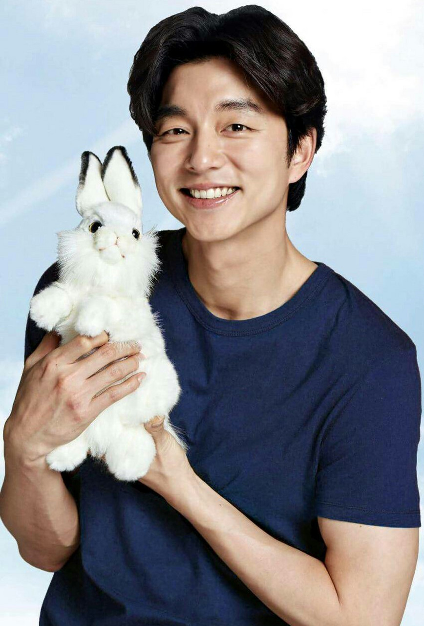 韩国欧巴孔刘太帅了吧,这腹肌大长腿绝了 韩国很多男明星很神奇,论