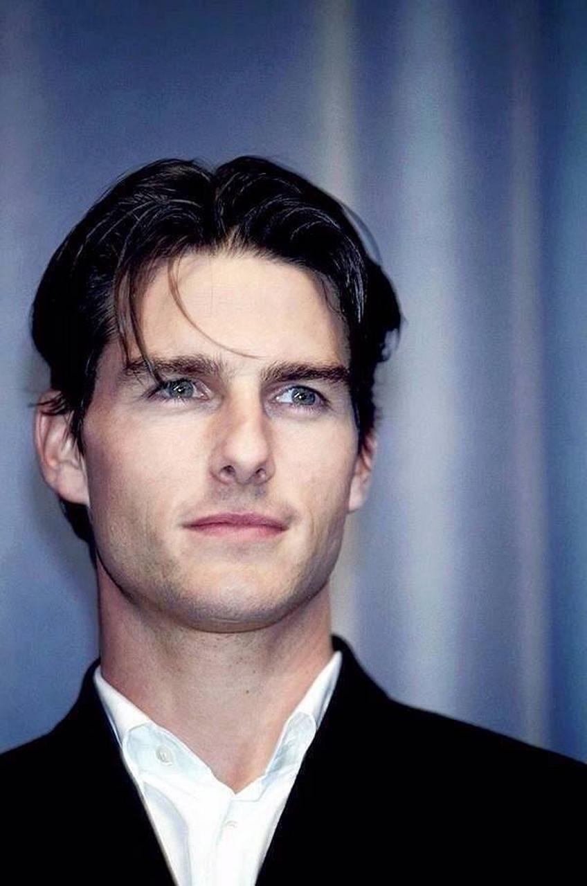 年轻的#汤姆克鲁斯# 6767