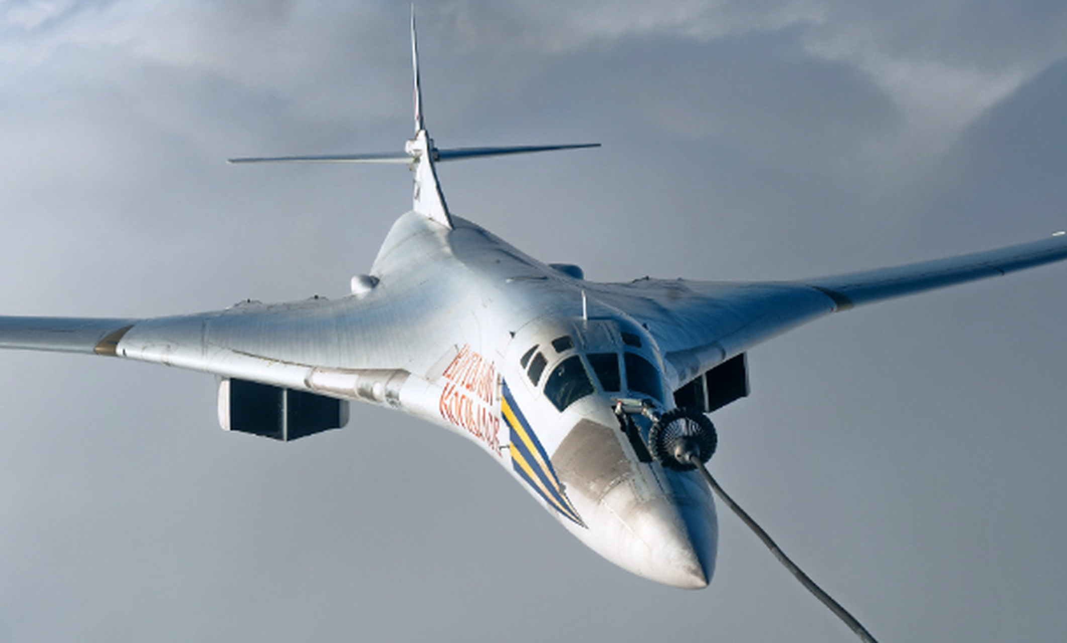 美媒评全球五强轰炸机,第一有争议,中国轰-6n凭一技能杀入榜单!