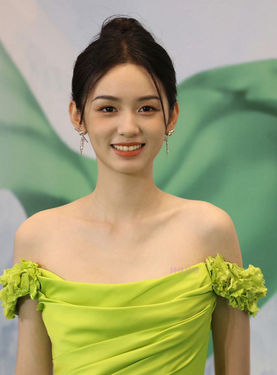 周也的生图,好看!