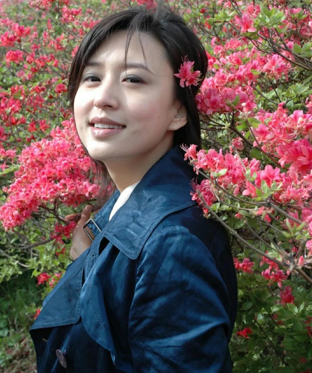 张蕾~出生于1979年4月1日山西省的阳泉市;毕业于中国传媒大学播音与