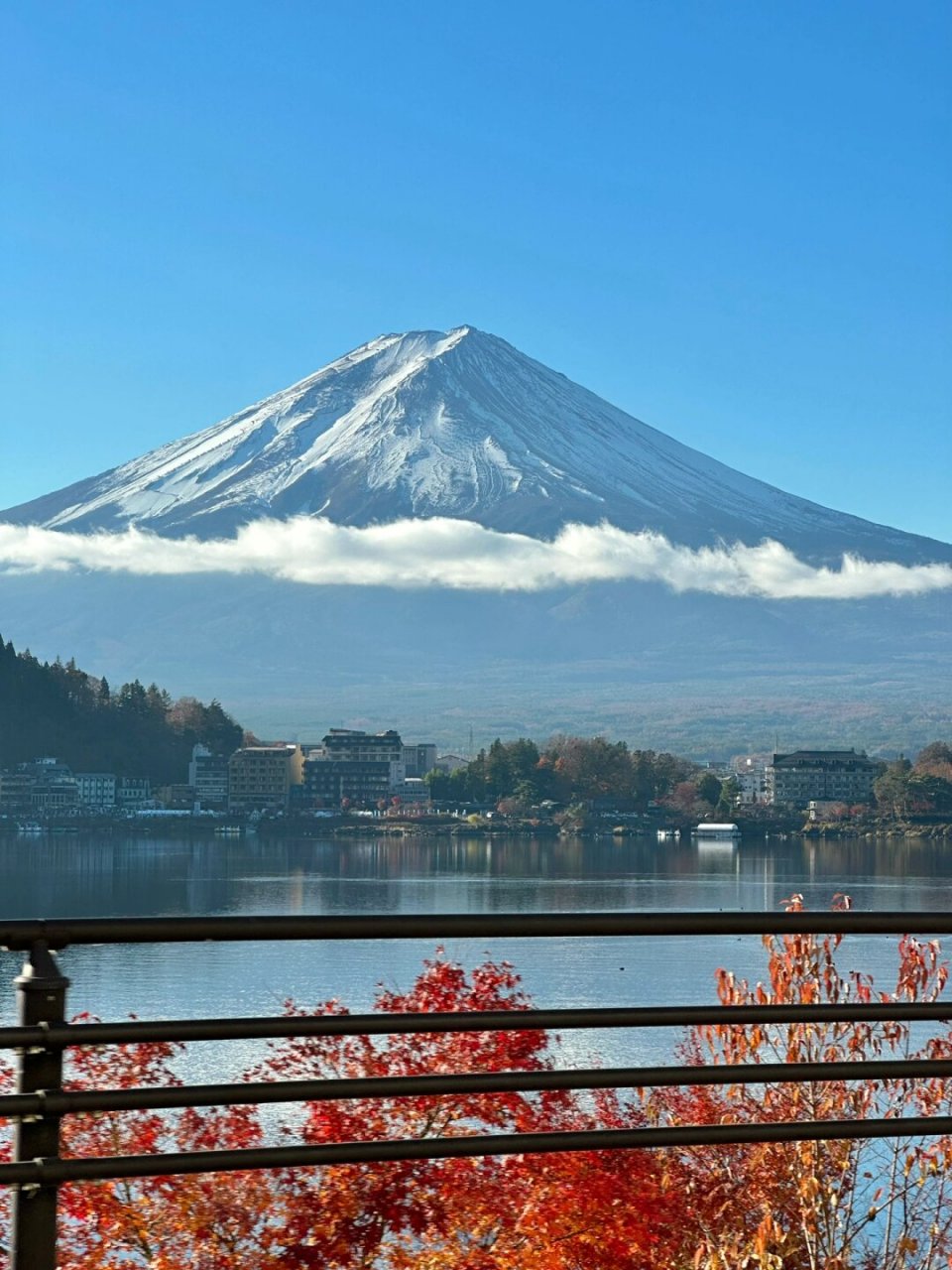 能见度10富士山杀疯了  富士山是日本的象征,也是世界著名的山峰之一.