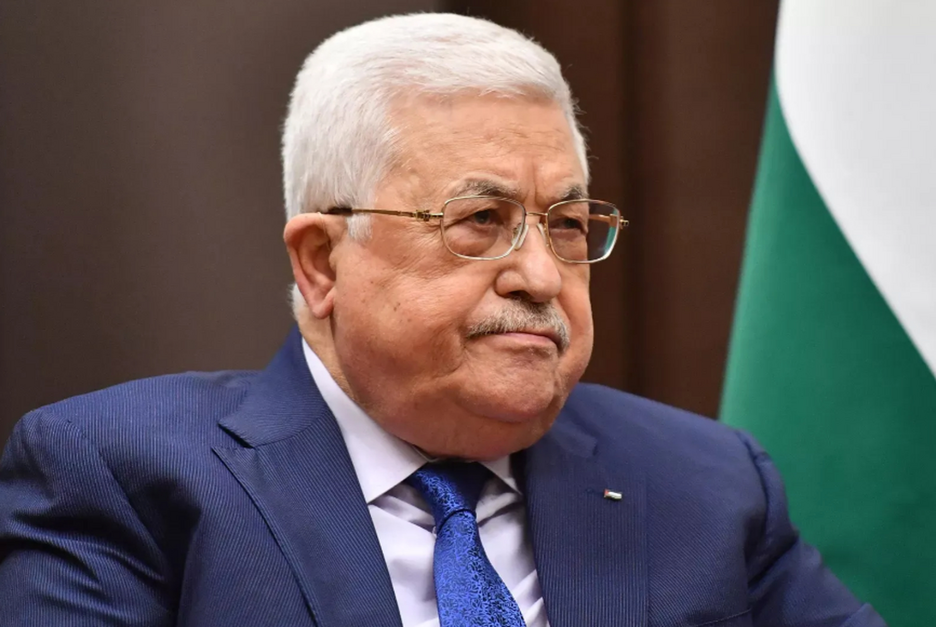 巴勒斯坦国总统阿巴斯最近做出了重要决定,他终于明白了现实的情况.