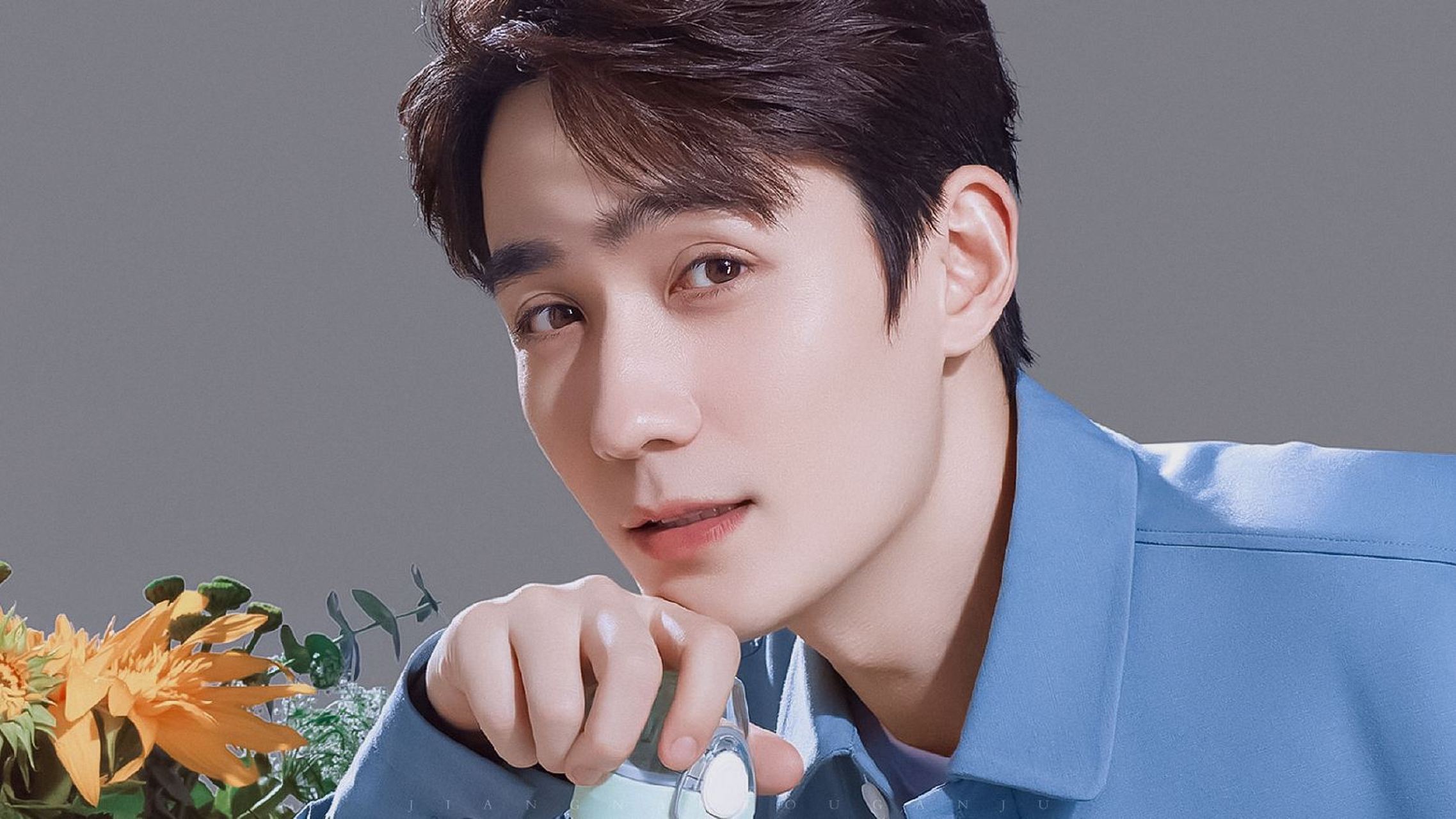 【朱一龙影视作品金鸡飞天双奖入围】  恭喜演员朱一龙 主演电影