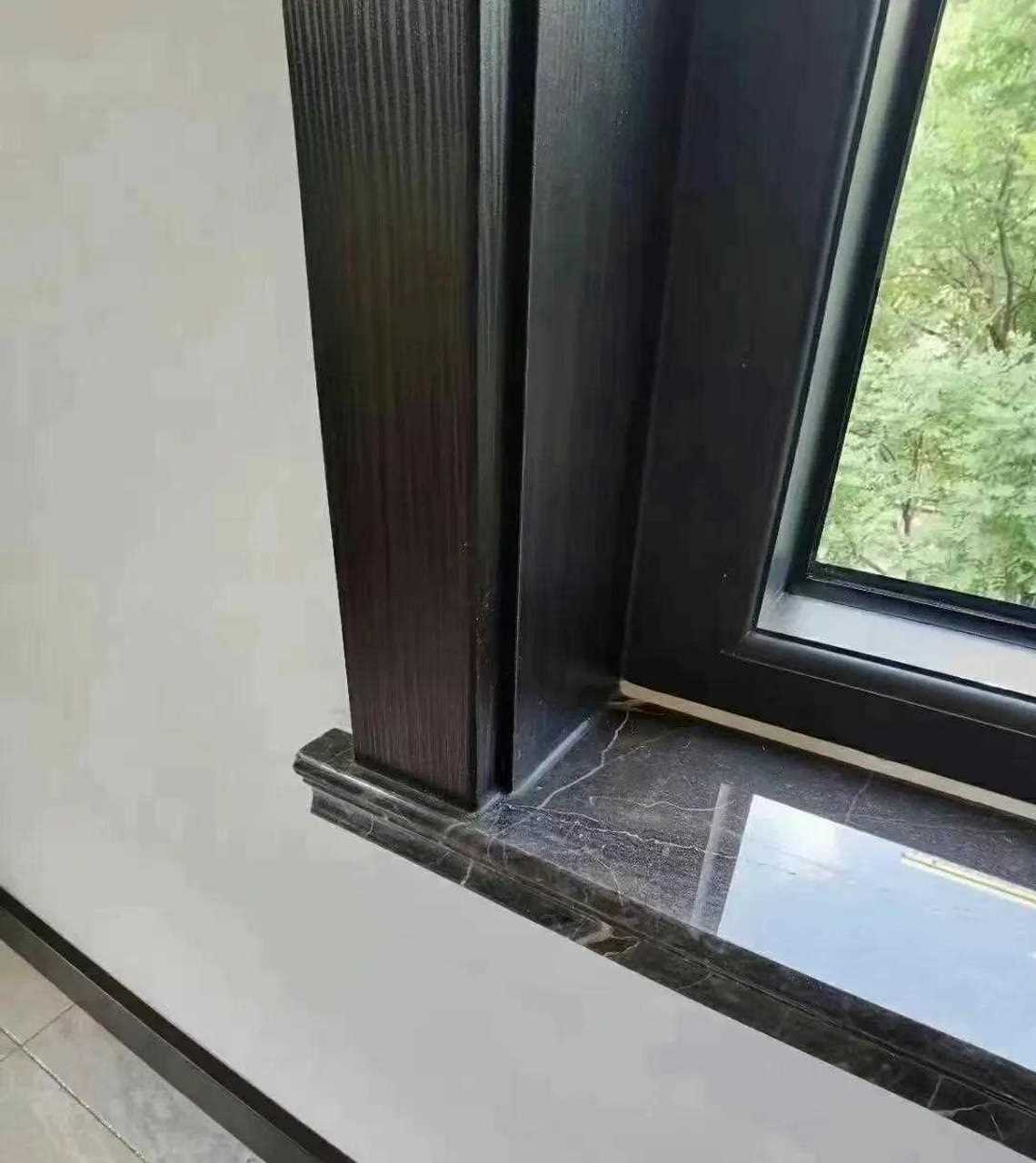 2方便打理. 3避免窗户冷凝水流下来泡坏窗台或墙体. [同上]