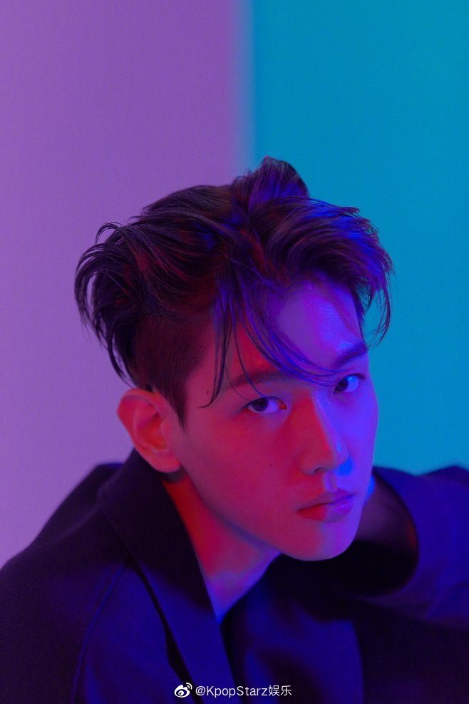 问姐妹们拿到专辑怎么跟爸妈讲这是啥,之前小本还好忽悠,现在der大本