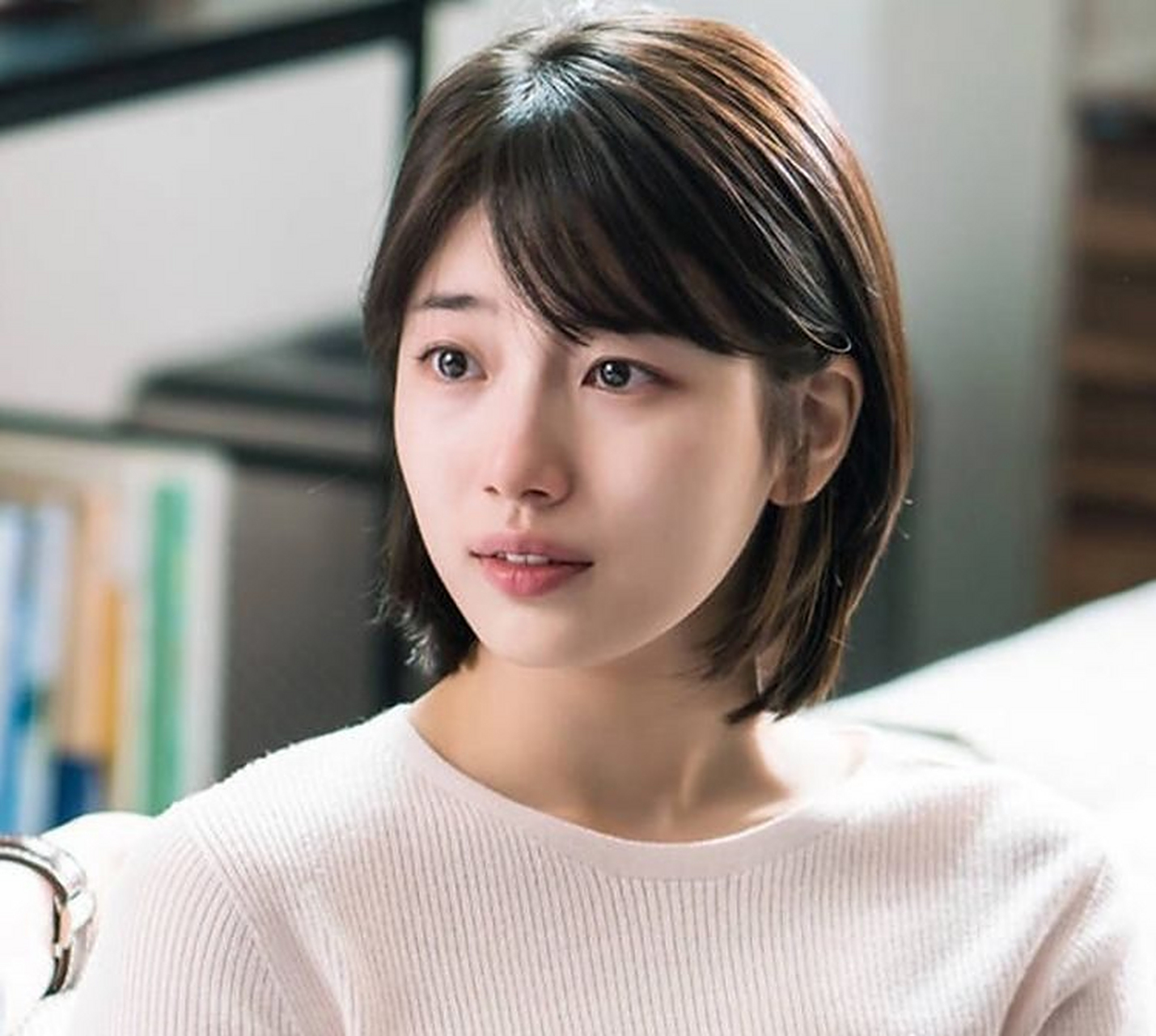 头发细软少,远离一刀切和长卷发!推荐这两款发型,显发量更气质