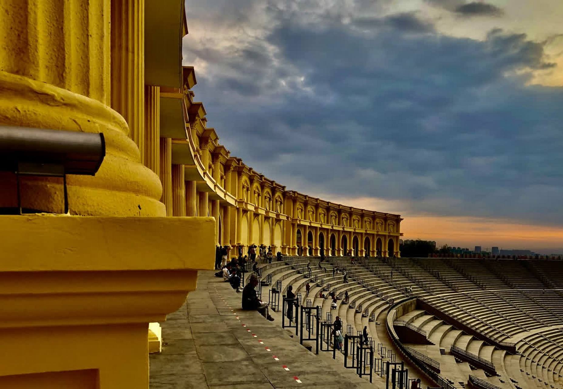 银川有一个网红打卡地,那就是岚山公园.