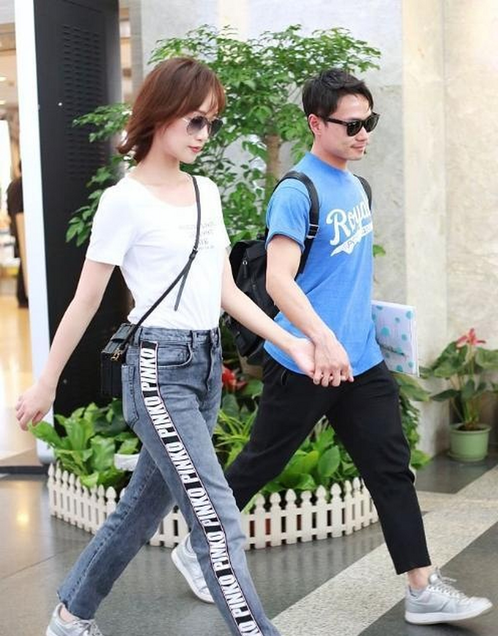 曹骏出现在《演员请就位2》,赵薇说,我跟他演过戏,那时候他还是个儿童