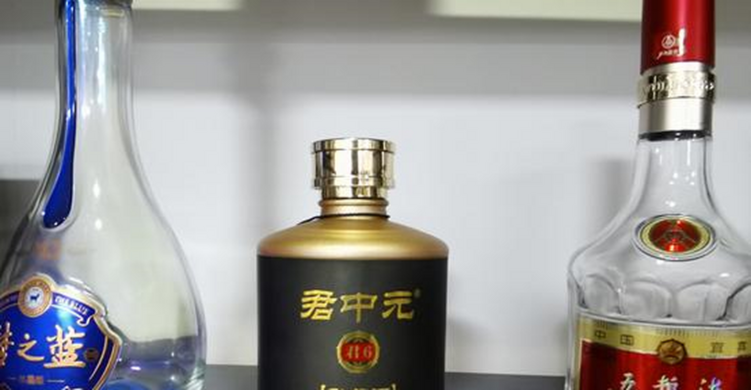 西凤酒又称柳林酒,历史悠久,始于殷商时期,距今已有3000年的历史了,早