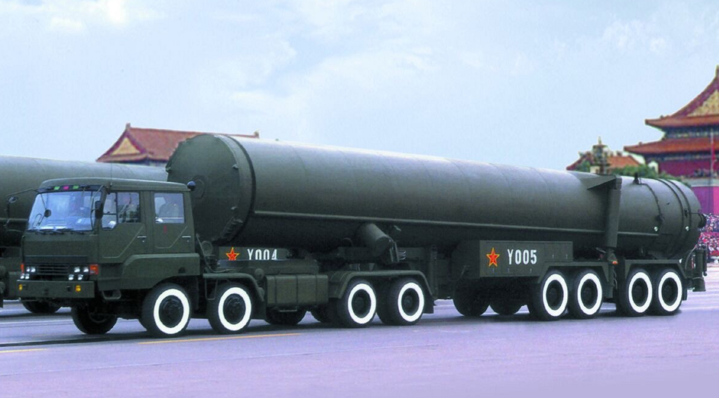 多次泄露东风导弹机密,导弹专家郭万钧因妻子买菜,暴露身份被抓 1999